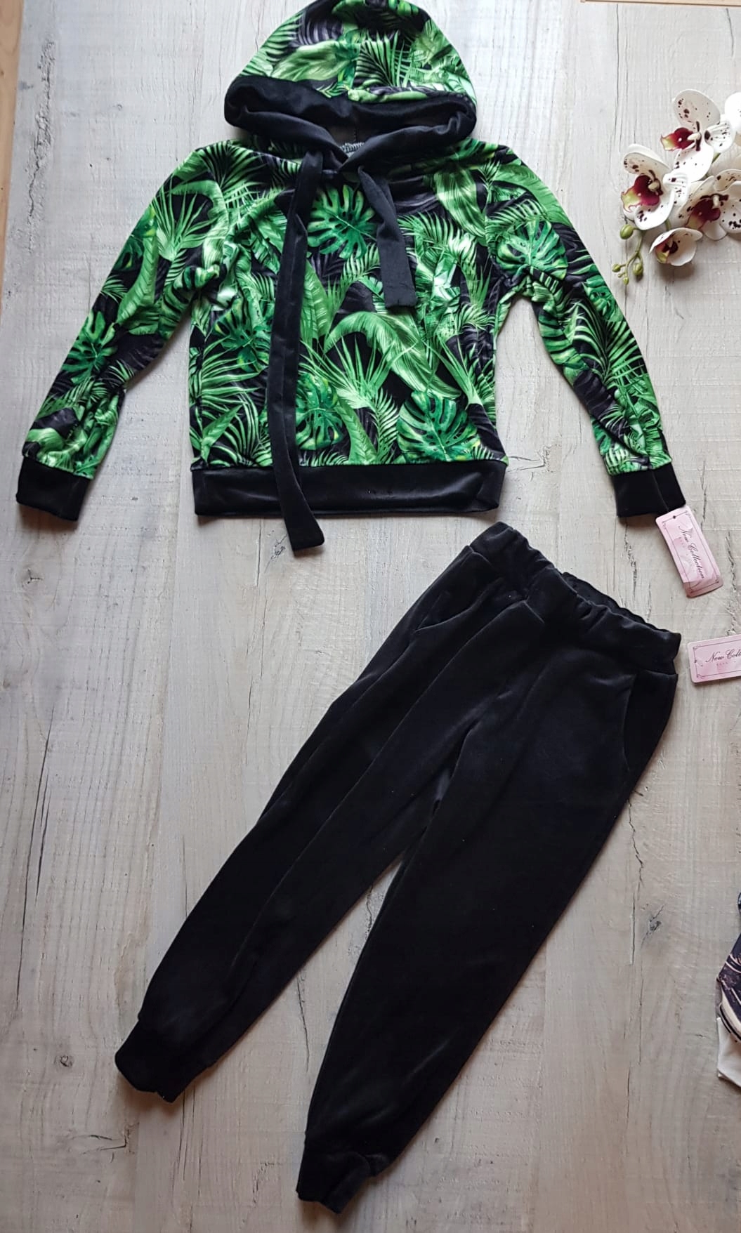 Komplet welurowy dla dziewczynki r 110 Marka Inna marka