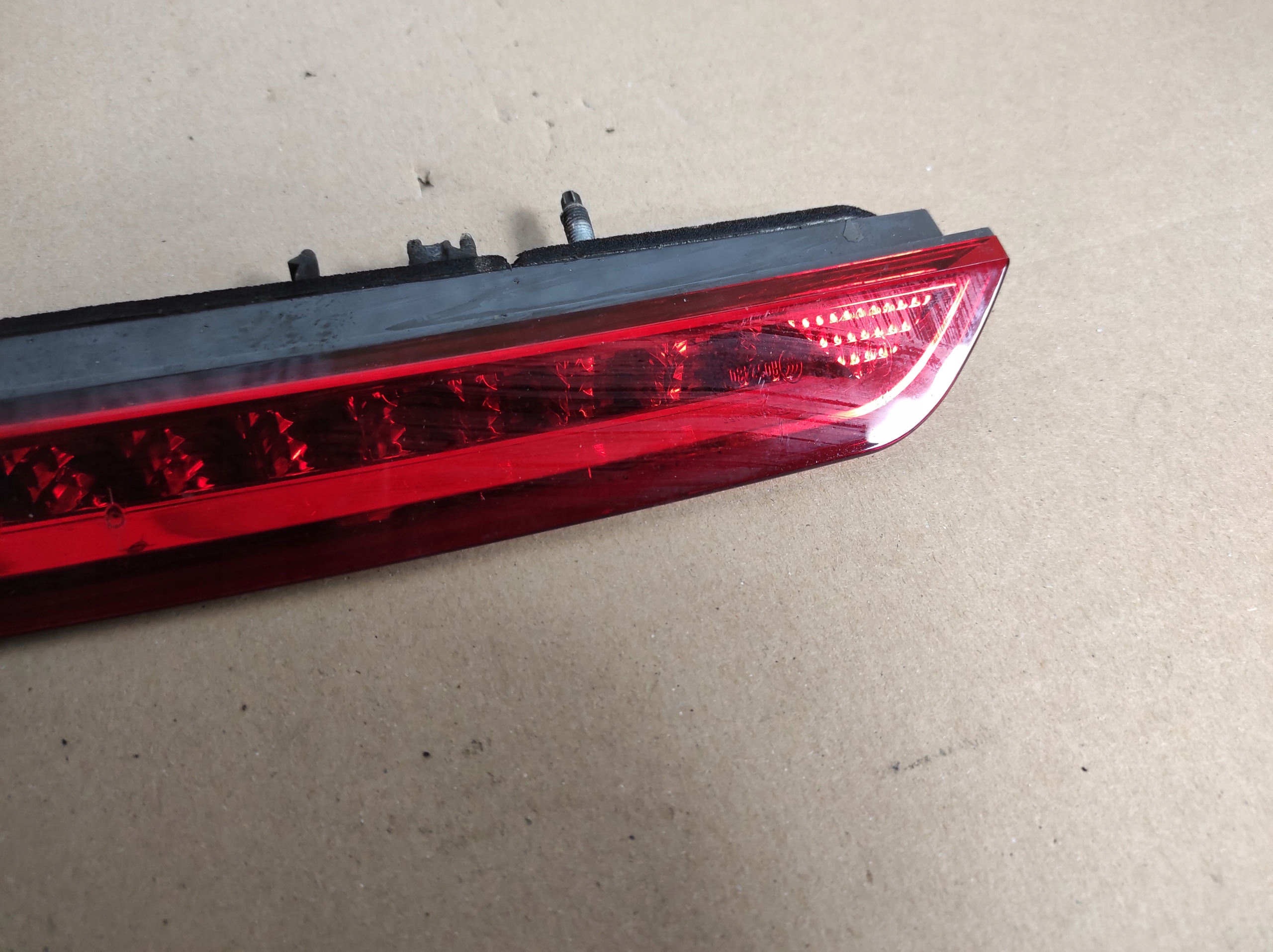 light STOP STOPU light PEUGEOT 3008 II 9688016380