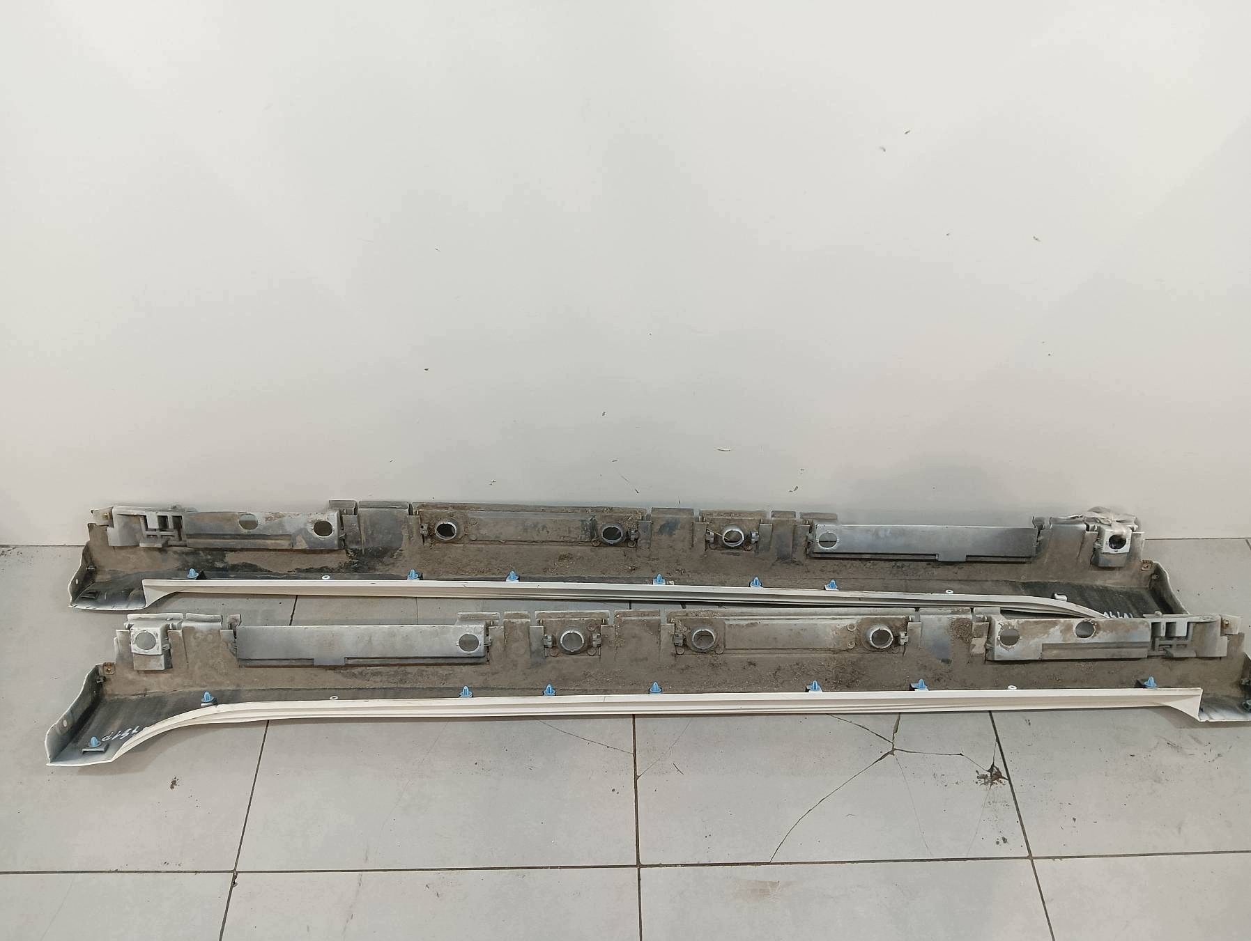 moulding threshold left right cap KPL Toyota Corolla XII (2018-) E21