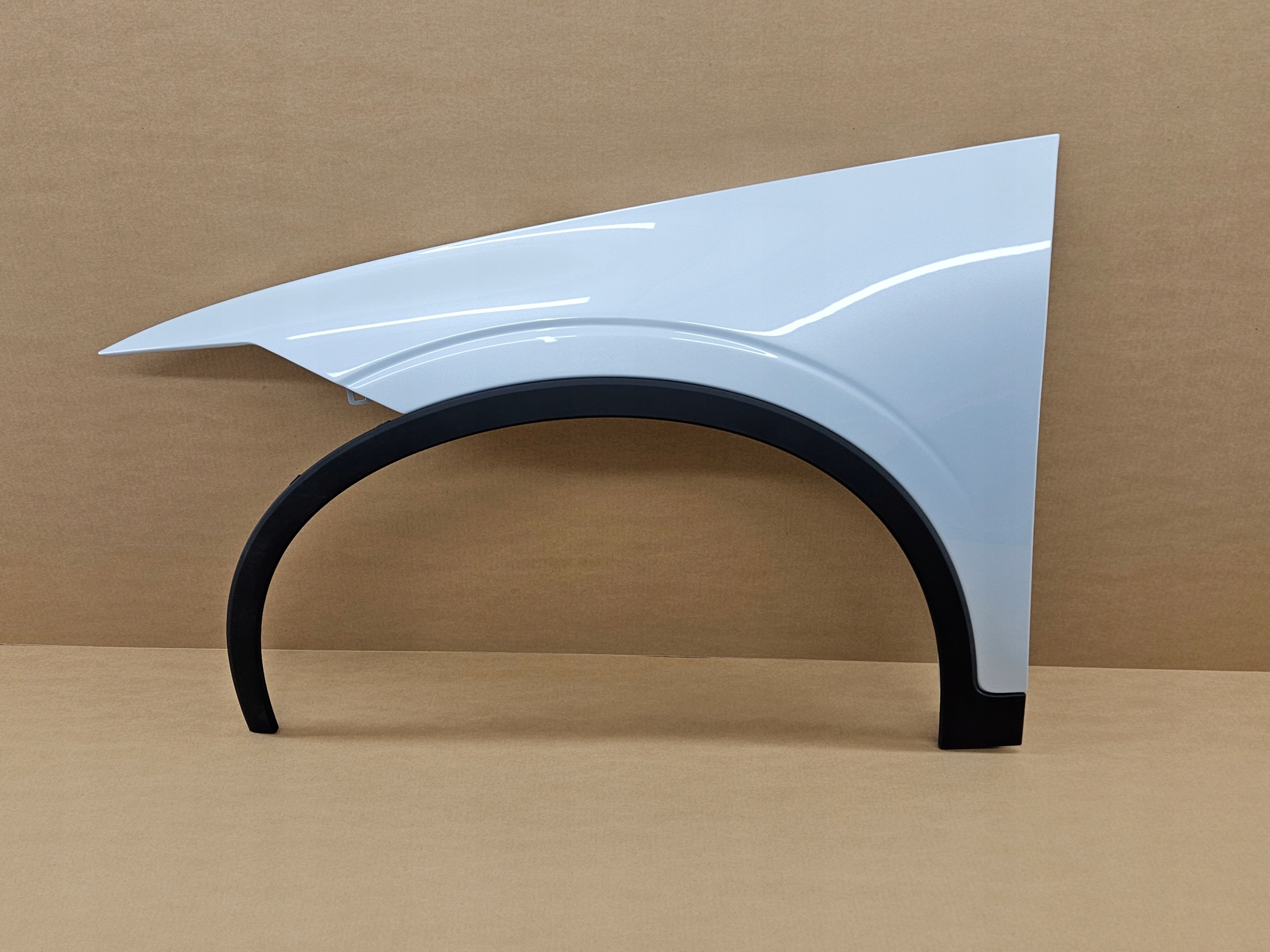 left front front fender moulding POLESTAR 2 colour 728