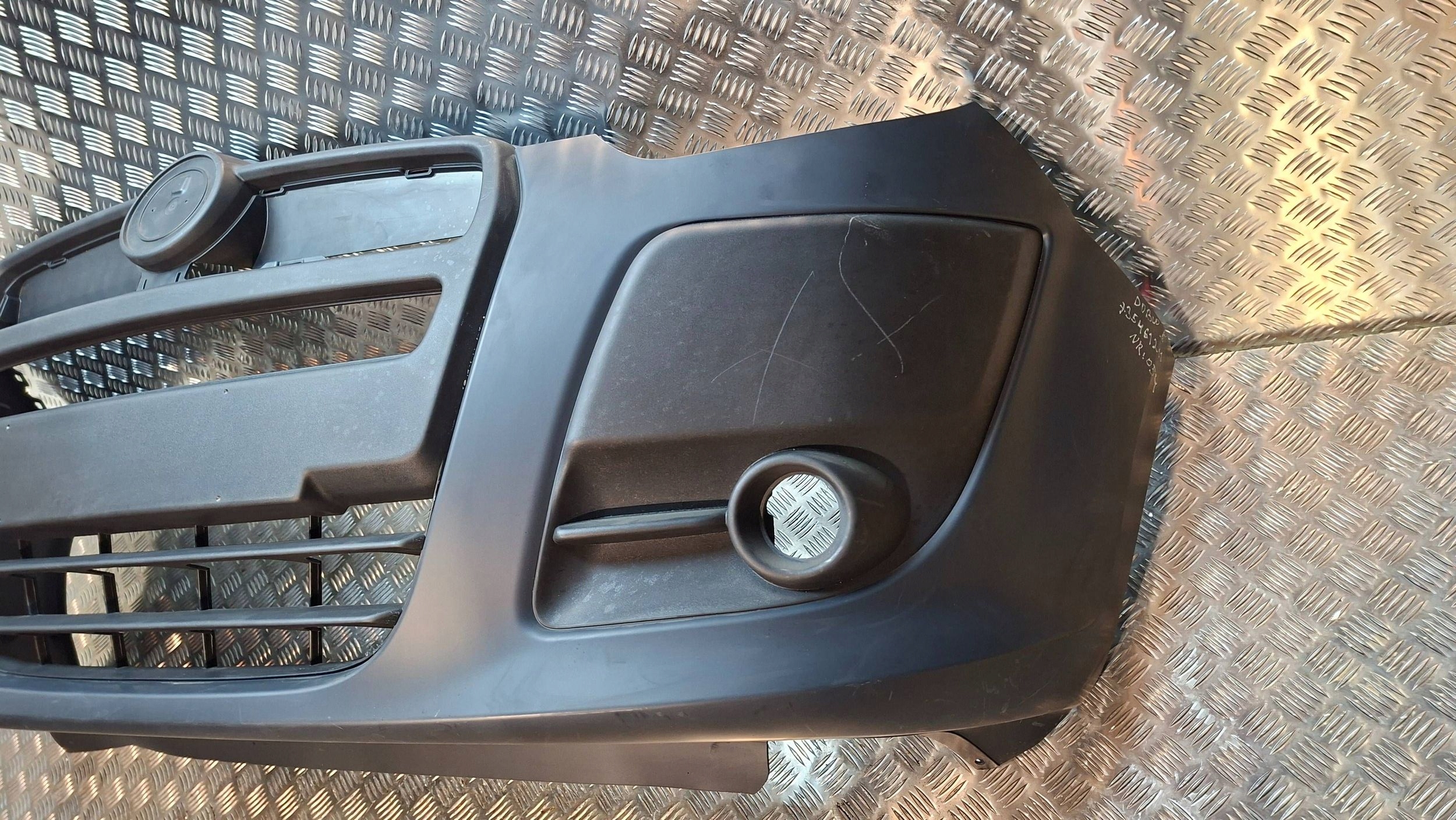 bumper front 735461211 FIAT DOBLO II 2010