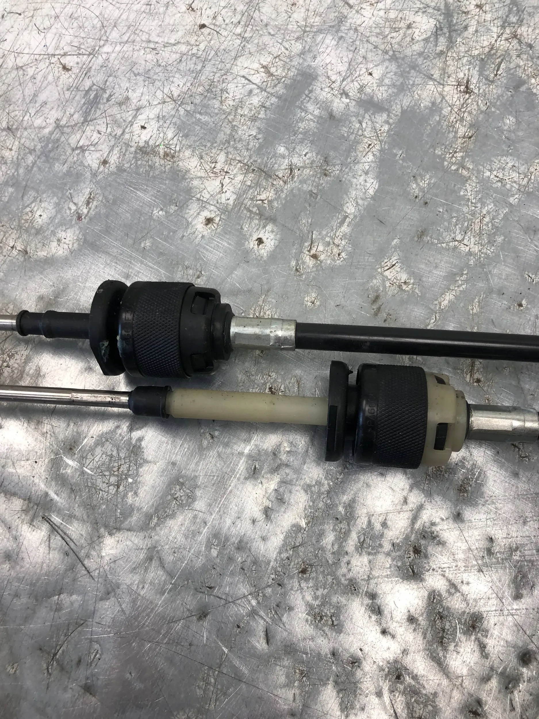Câble Mécanisme levier vitesse Engrenage FORD TRANSIT CONNECT MK2 LIFT DV6R-7E395-SD