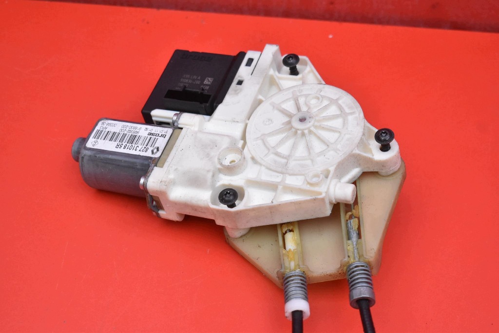 window regulator left rear part EU 82721003R RENAULT MEGANE 3 III 5D HB 08-14