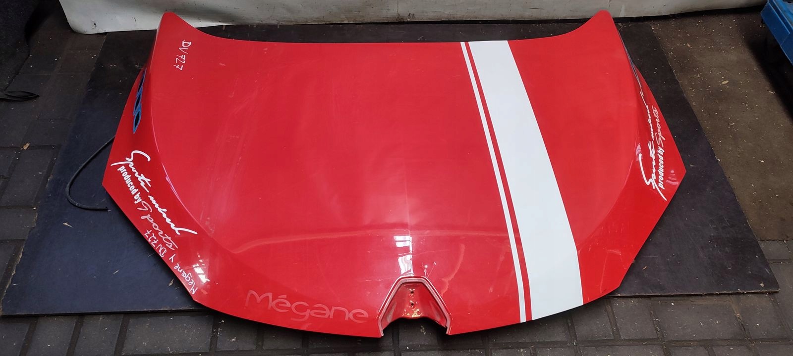 cofano Renault Megane III DV727