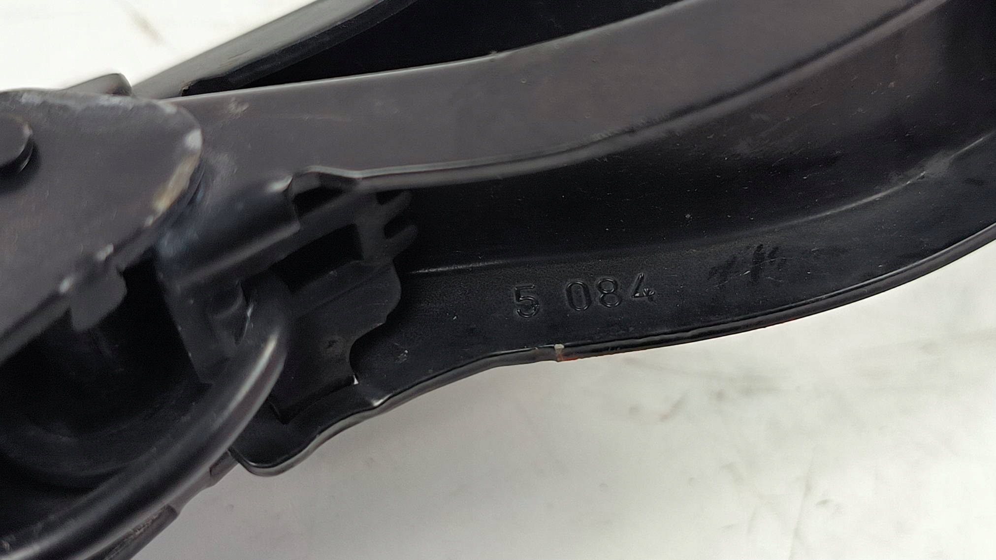 wiper arm front PEUGEOT PARTNER II