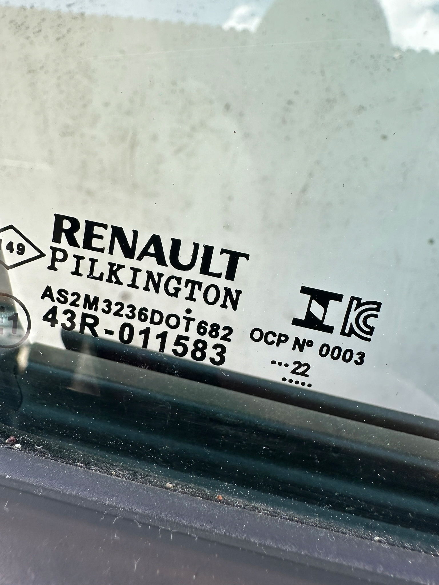 RENAULT MEGANE 5 V E-TECH door right right front EU nice