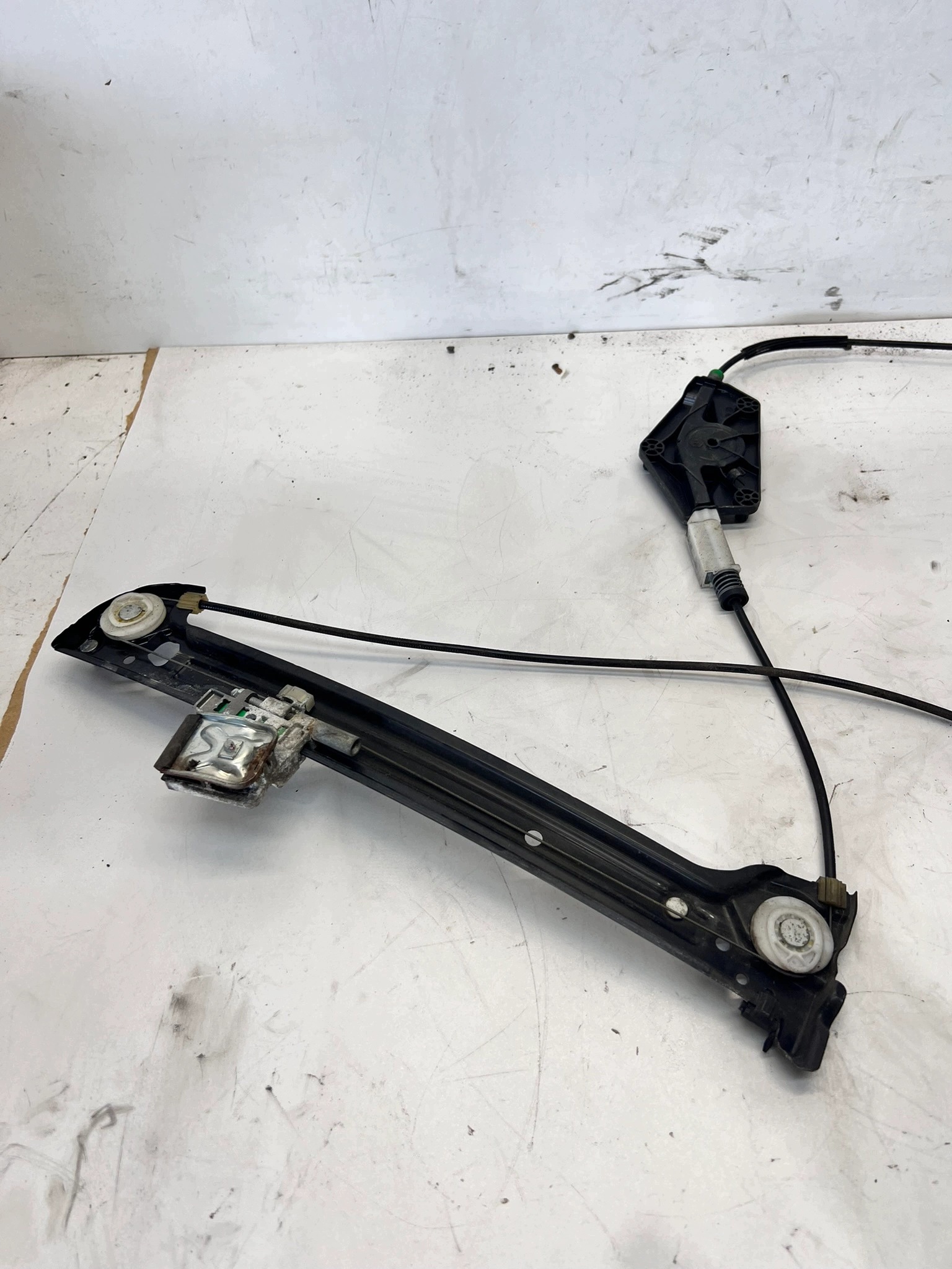 mécanisme vitres gauche avant AUDI A5 8T CABRIO 8F0837461C