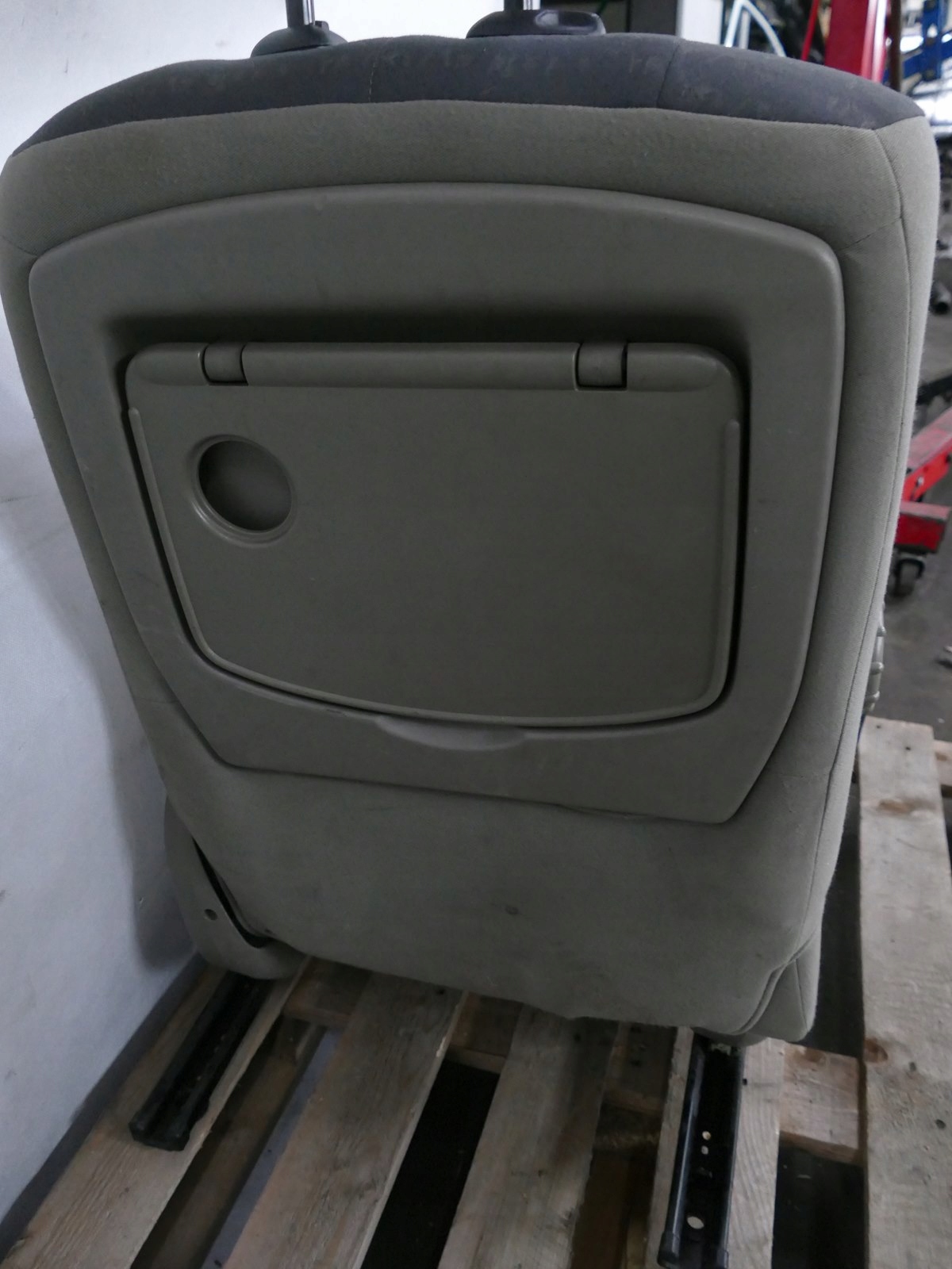 renault SCENIC II кресло передний левый