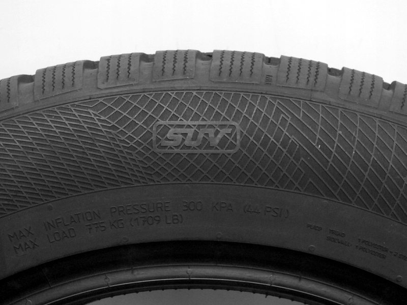 1Z 215 65R17 Continental WinterCon TS850P 2720 8 2 Model WinterContact TS 850 P