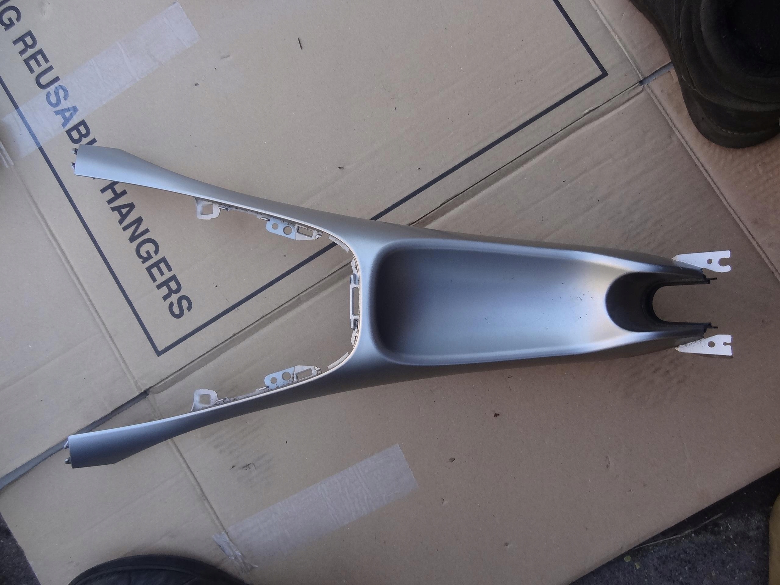 ЦЕНТРАЛЬНЫЙ ТУННЕЛЬ TOYOTA AURIS И 55434-02110