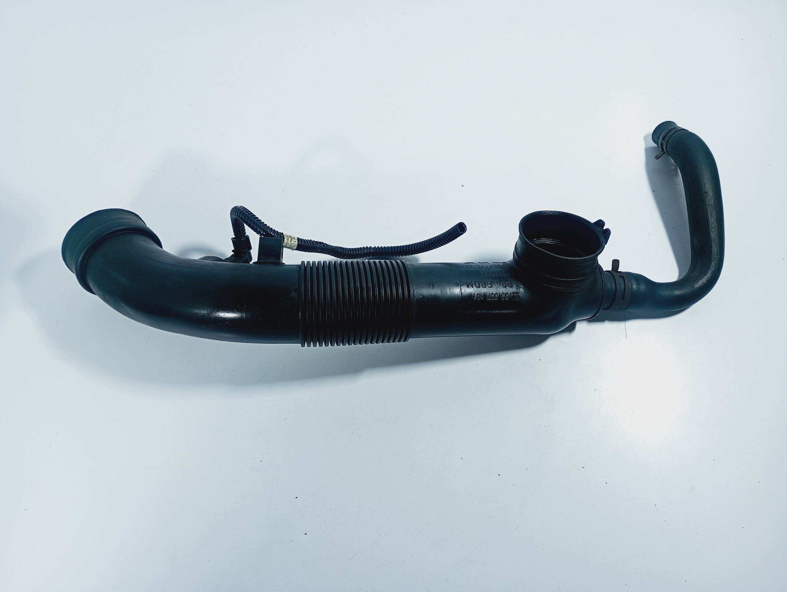 pipe wiring air OE 55557181 Opel Corsa D 06-14