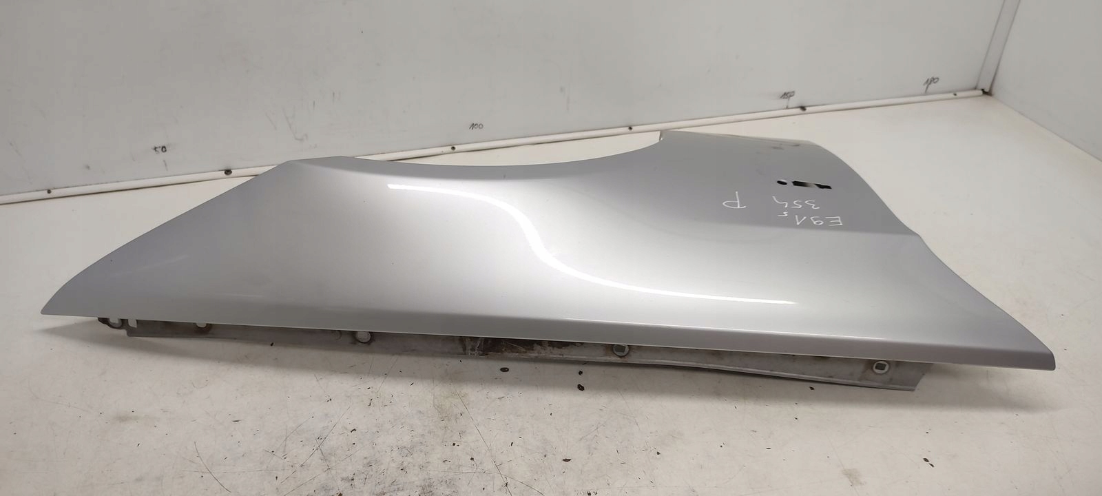 fender right front front BMW E91 354