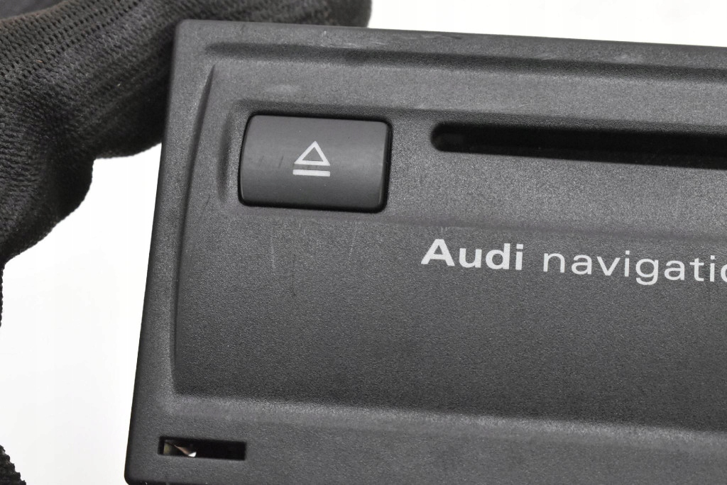 player RADIA navigation devices 4E0910887M AUDI A6 C6 04-08