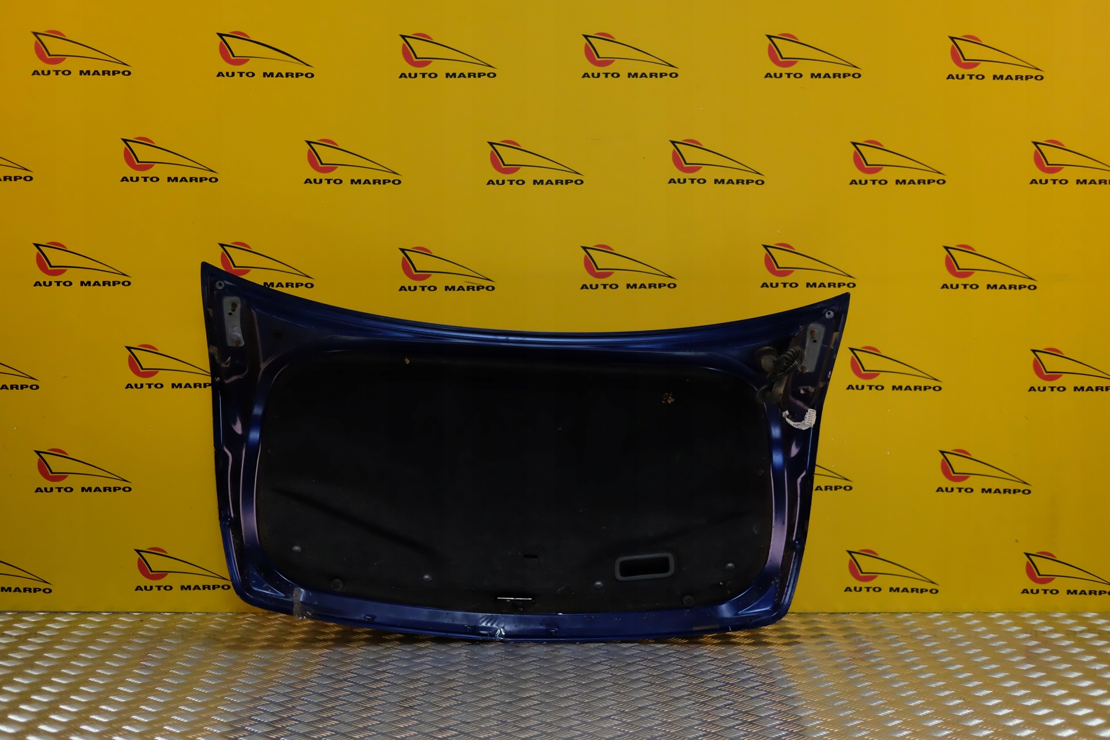 MAZDA 3 BL SEDAN 2008- KLAPA BAGAŻNIKA TYŁ TYLNA Strona zabudowy tył