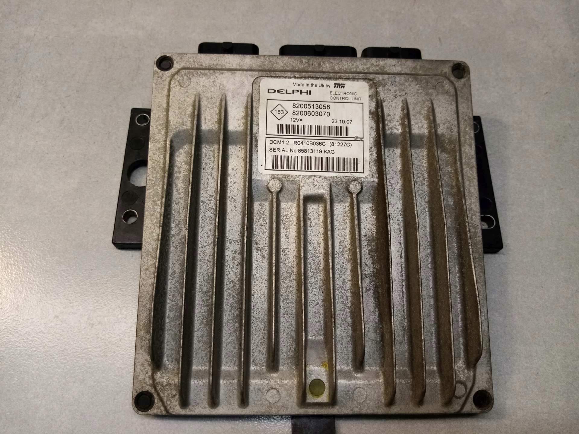 control unit of the engine DACIA LOGAN 1.5 DCI 8200513058