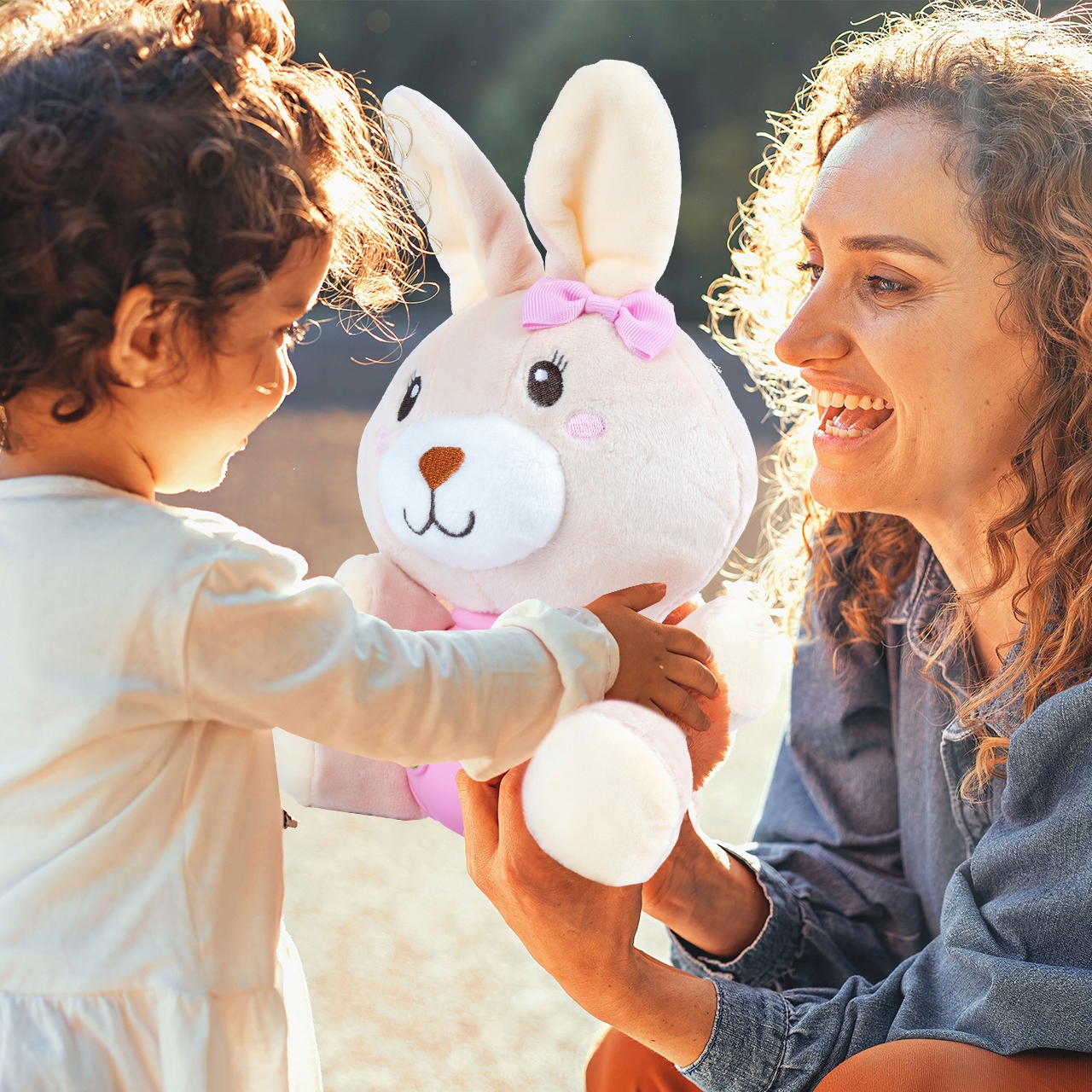 BUNNY BUNNY ПЛЮШЕВИЙ КРОЛИК ІНТЕРАКТИВ ЗІ СВІТЛОМ ТА МУЗИКОЮ Сертифікати, відгуки, схвалення CE EN 71