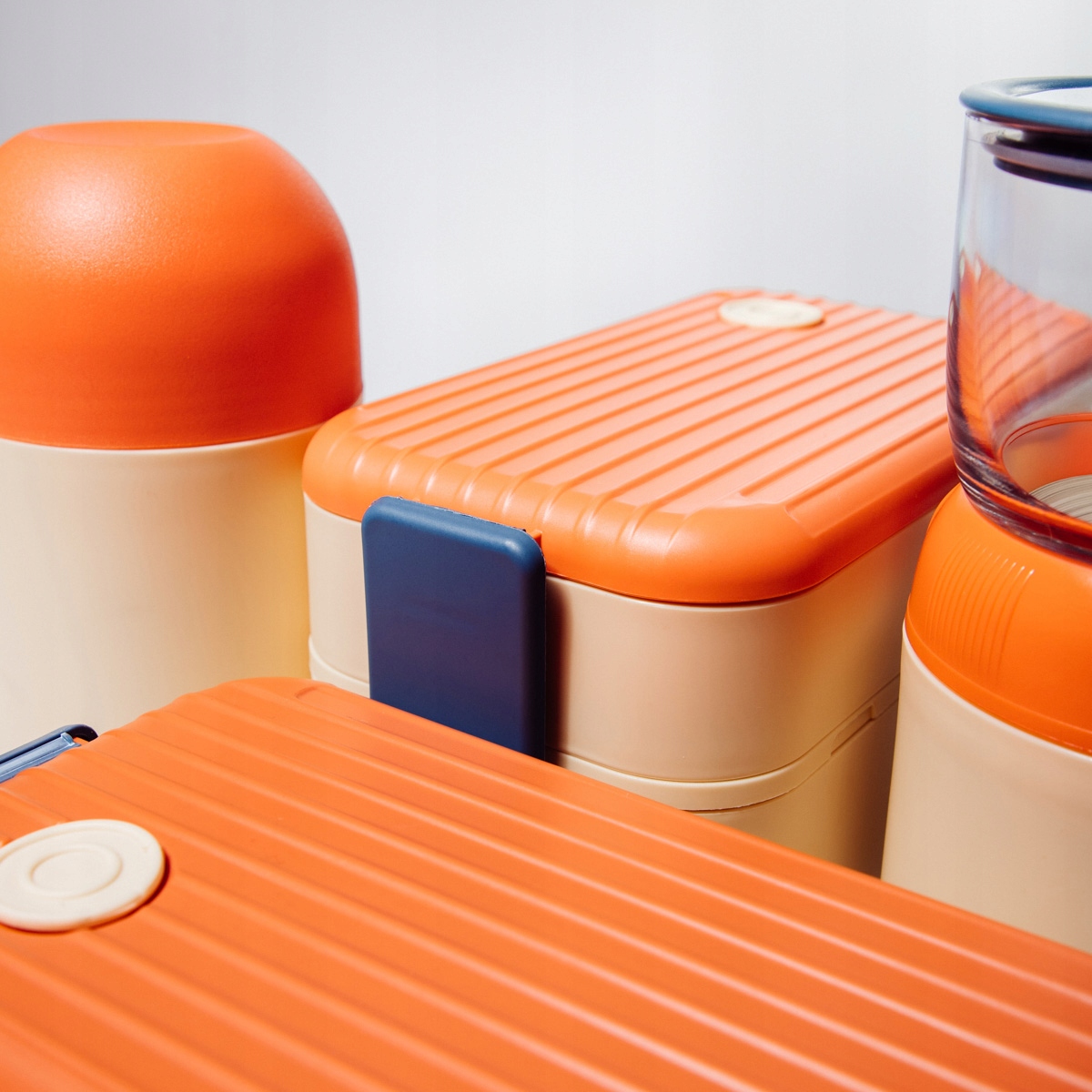 Lunchbox MAFALDA kolorowy 1100 ml HOMLA Wysokość produktu 21.5 cm