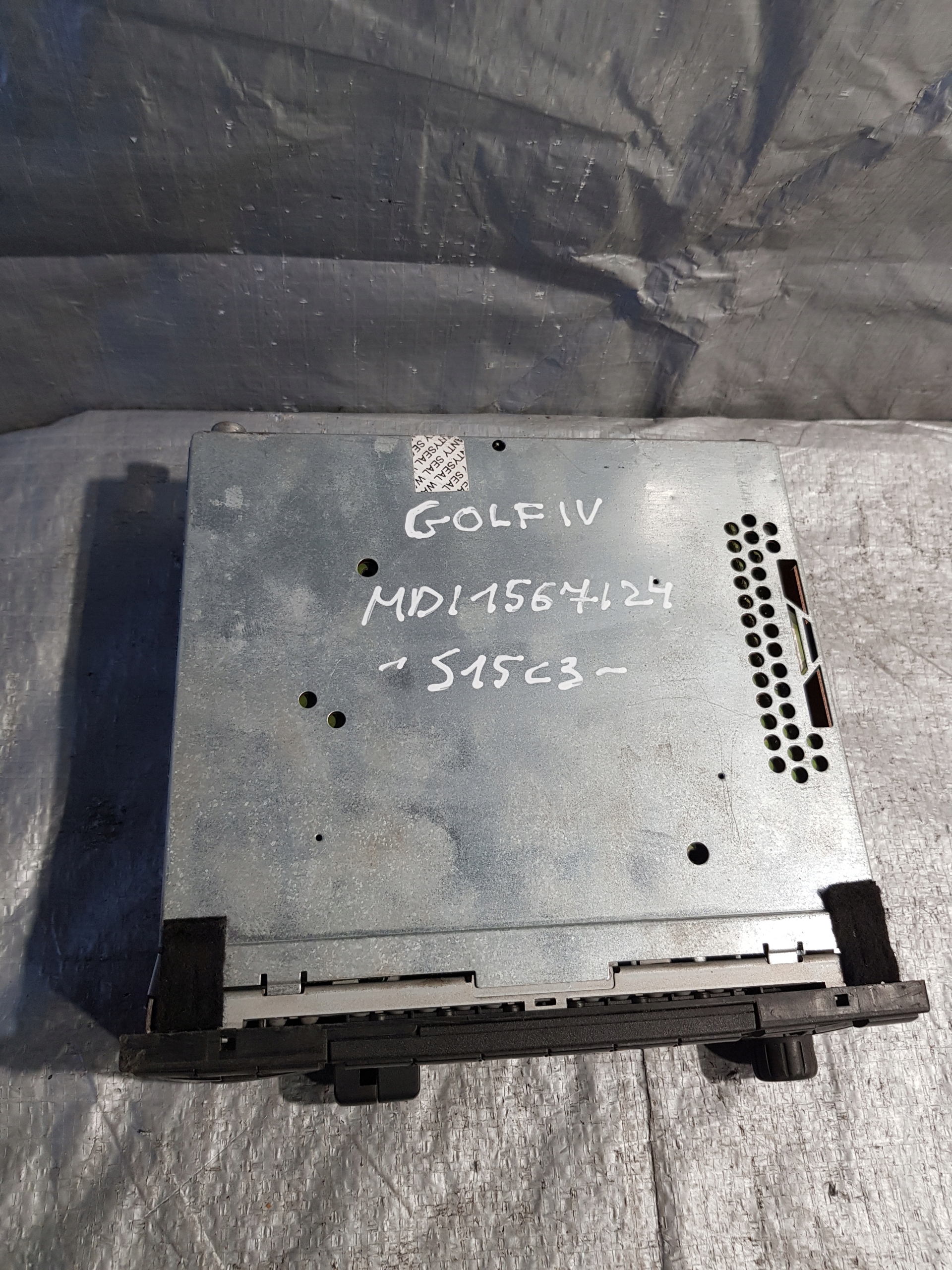 RADIO GOLF IV 1J0035152F