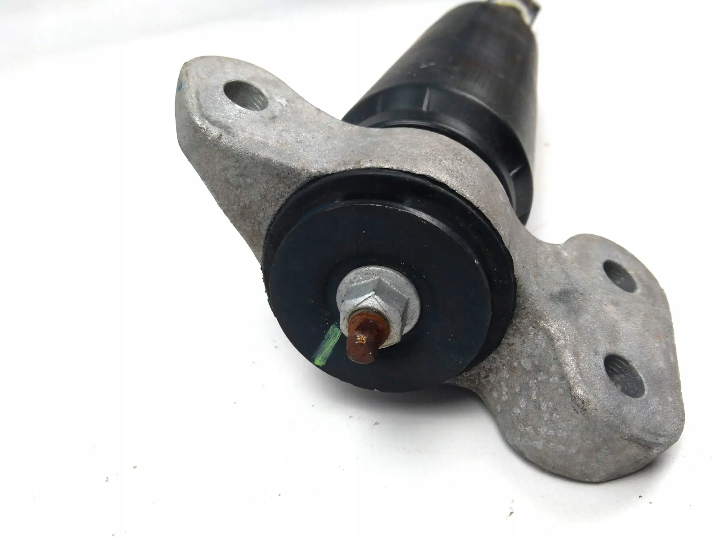 Chevrolet Camaro 2016 rear part side left shock absorbers