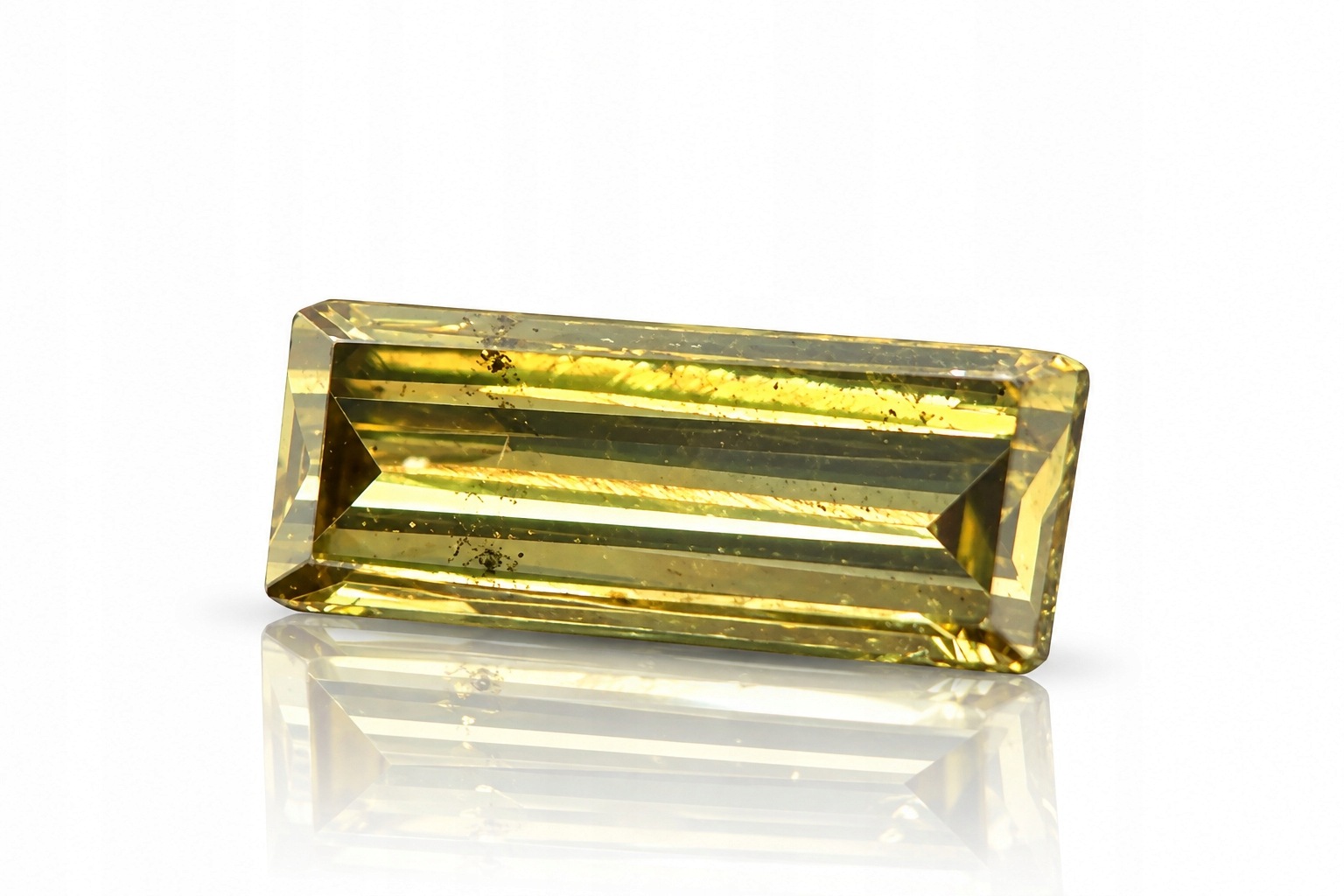 Přírodní diamant 0.03 ct Žlutá bageta certifikát Wbd