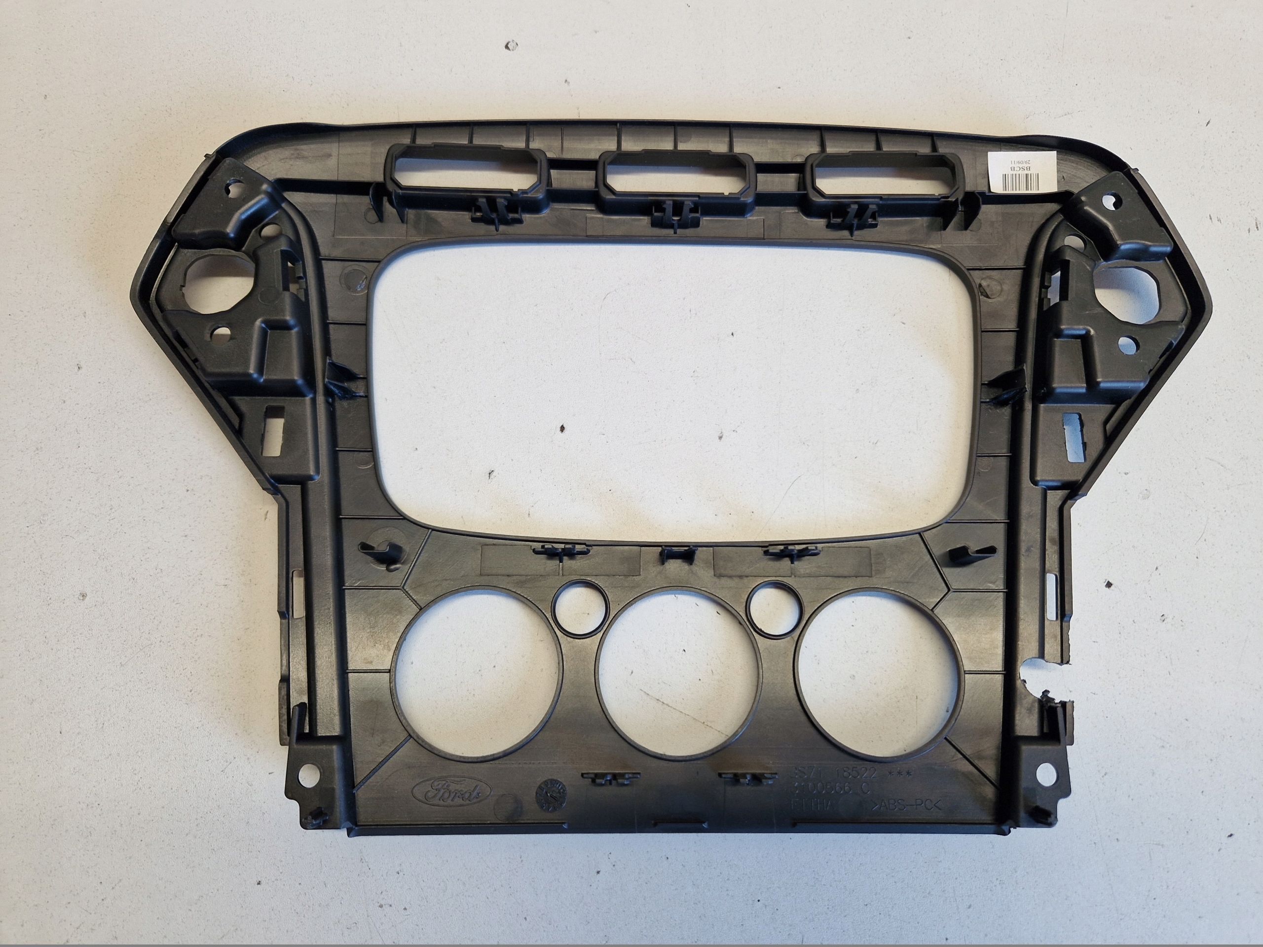 frame cover RADIA PANEL FORD MONDEO MK4 LIFT