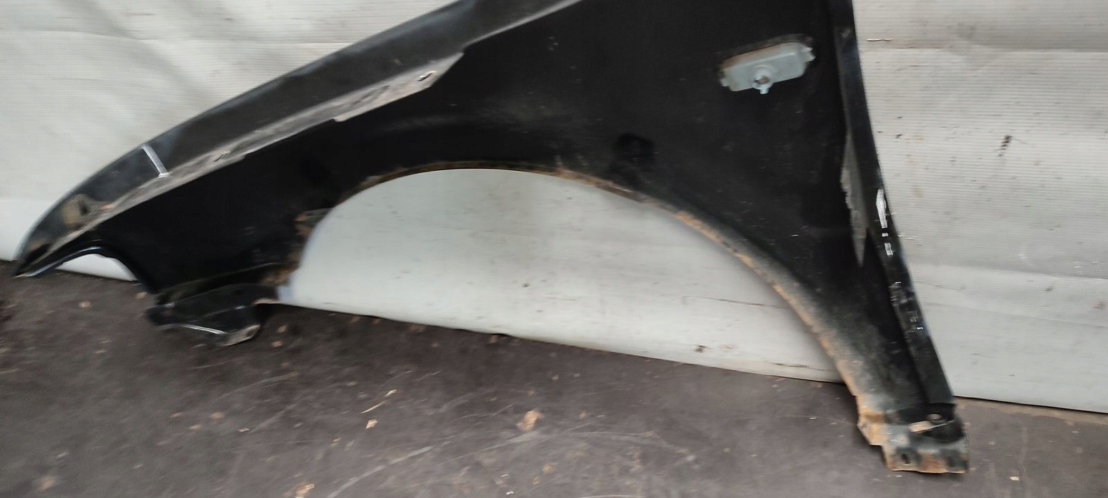 fender right front front VW Passat B5 LC9Z