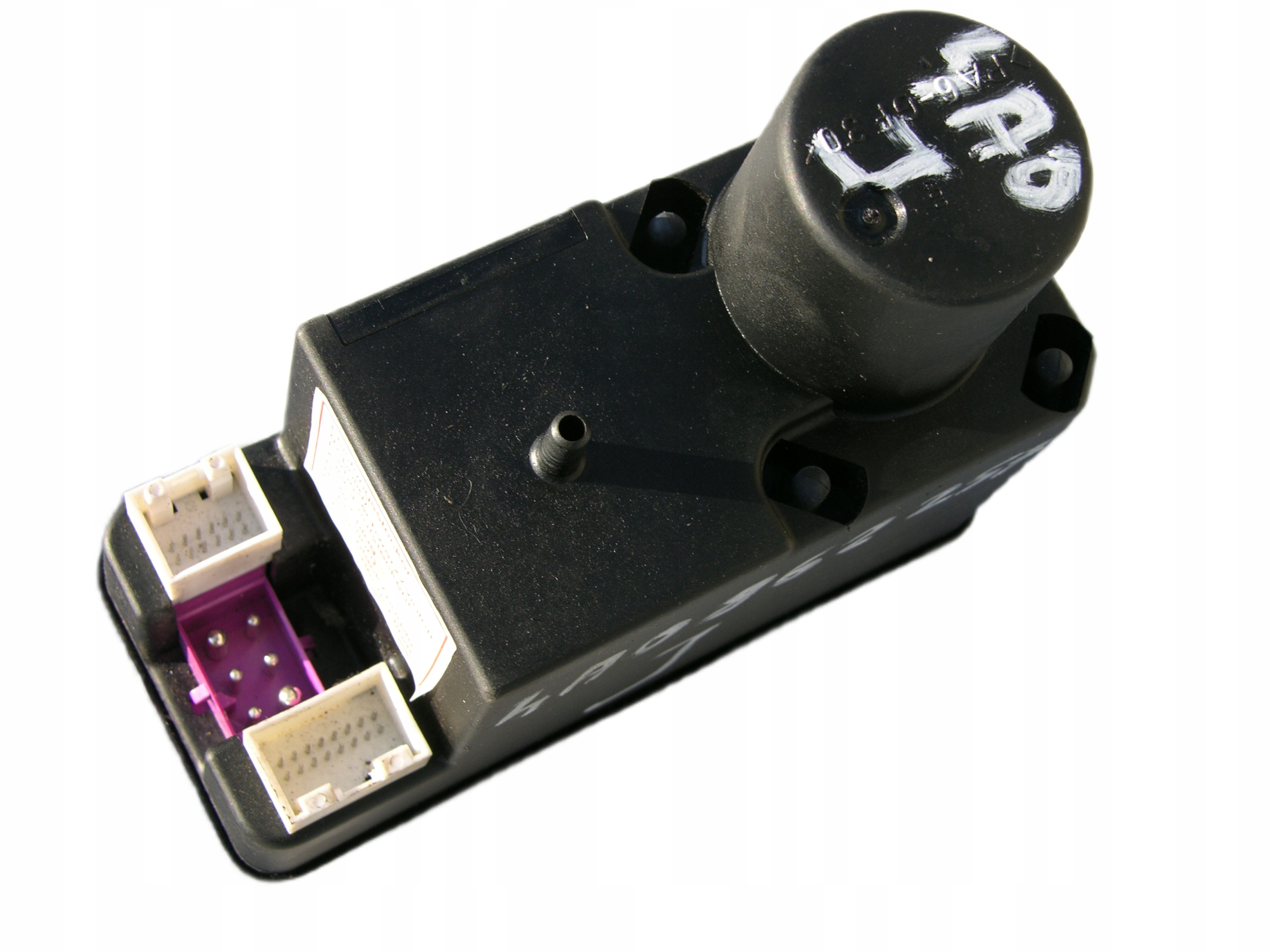 POMPKA CENTRALNEGO ZAMKA AUDI A4 A6 A8 4A0862257J Numer katalogowy części 4A0862257J