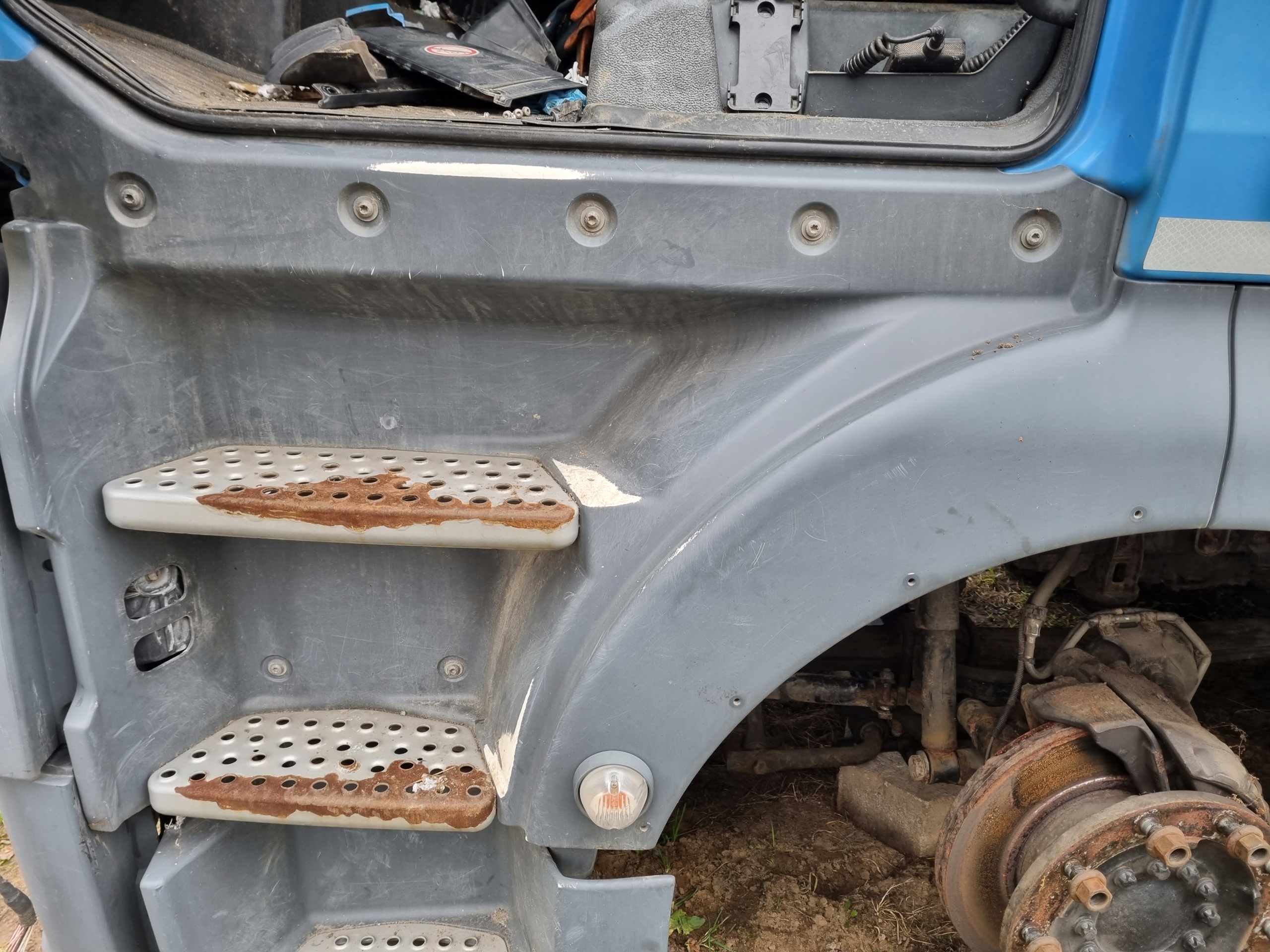 СТУПЕНЬ СТУПЕНИ КАБИНЫ LH MAN TGX EURO 6