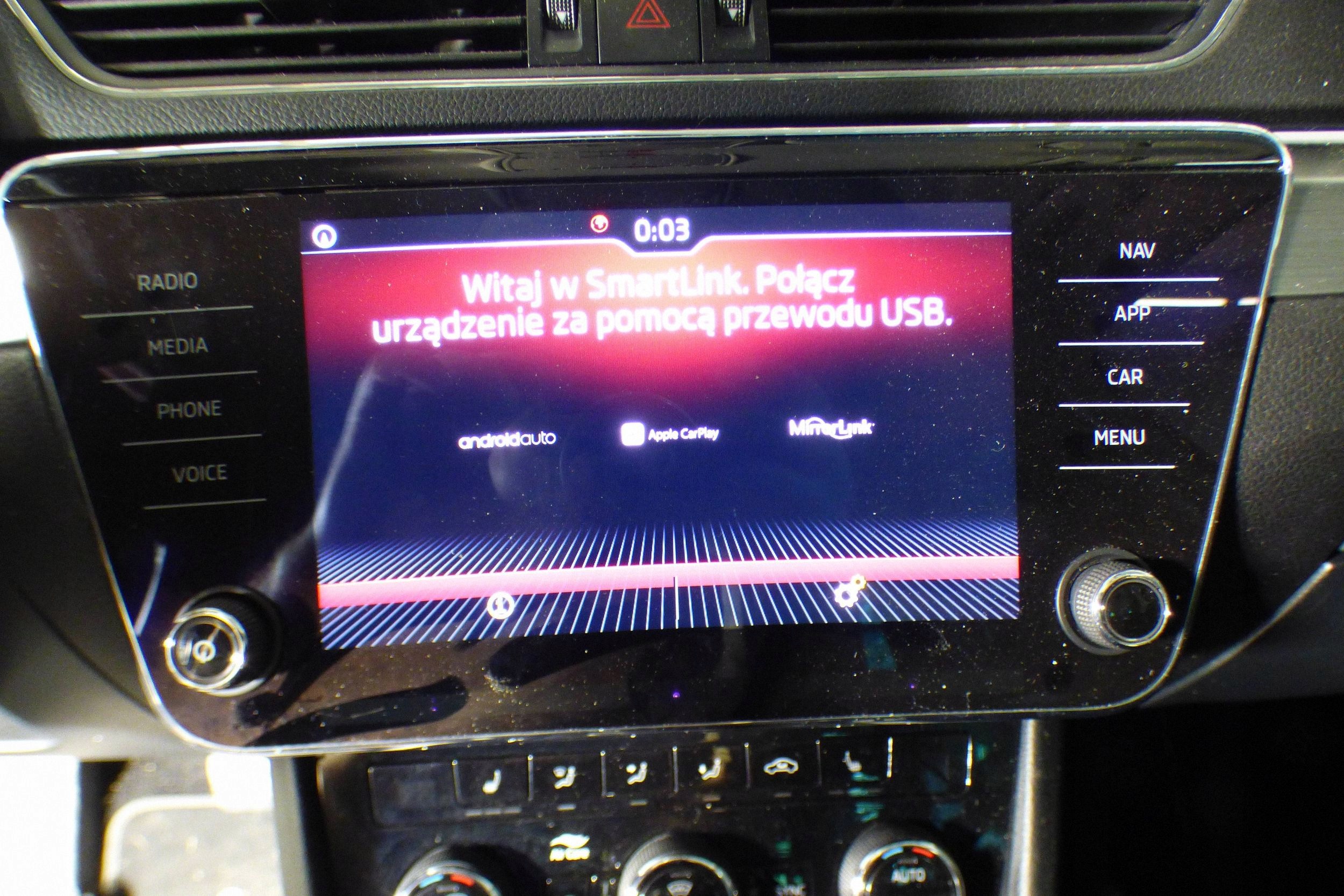 Skoda Superb III radio Display navi 3V0919605D st.BDB