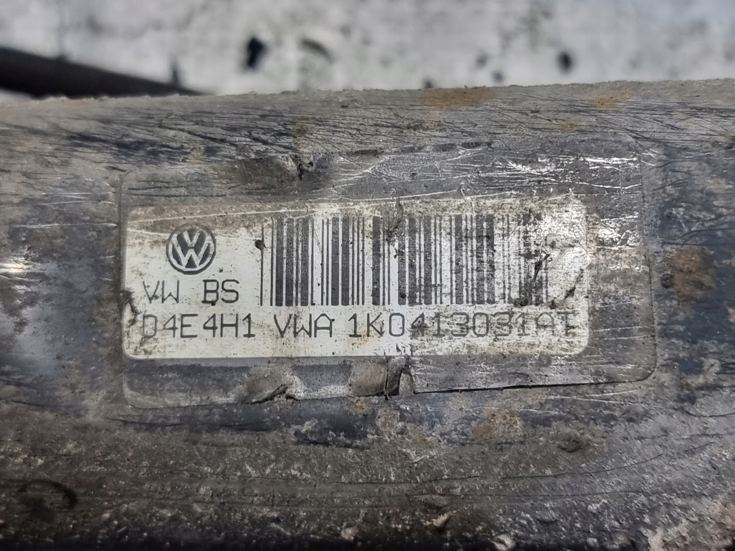 shock absorber McPherson swing right front 1K0413031AT AUDI A3 8P 1.9 TDI
