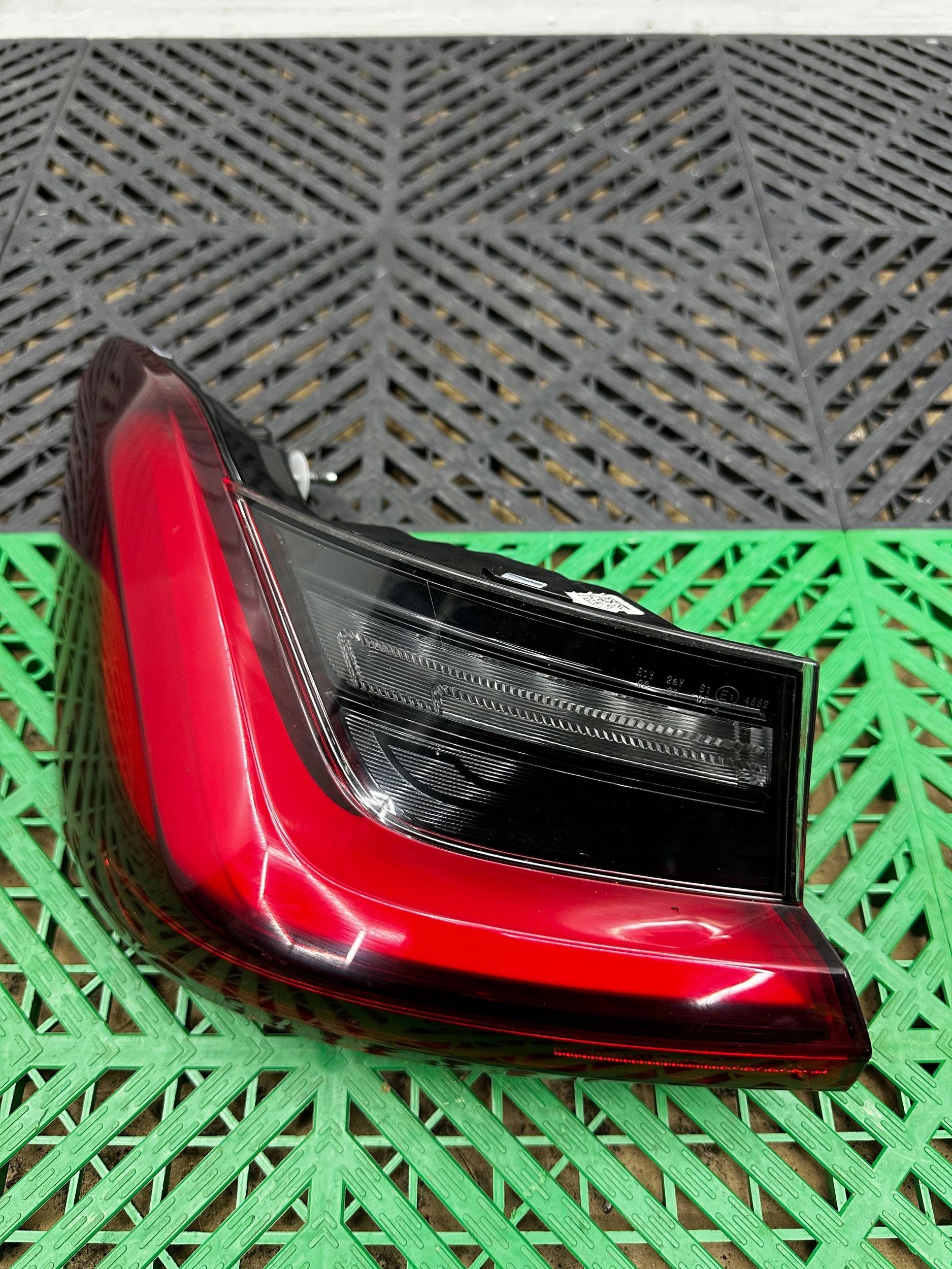 light rear rear part side left BMW 3 G21 H35A3BC7101