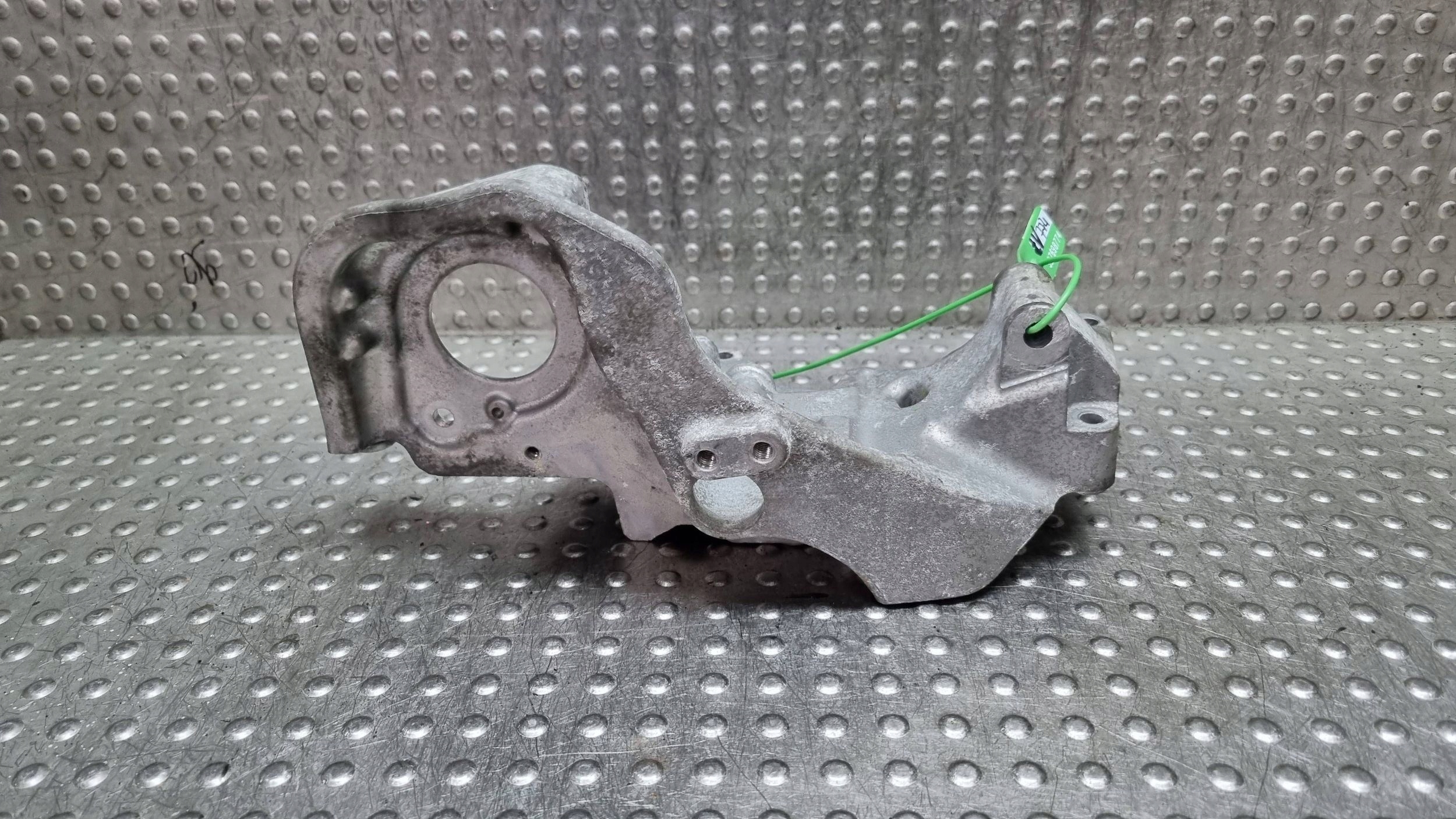 holder engine mount 31401103 VOLVO V40 II S60 II XC60 II XC90 II 2.0D