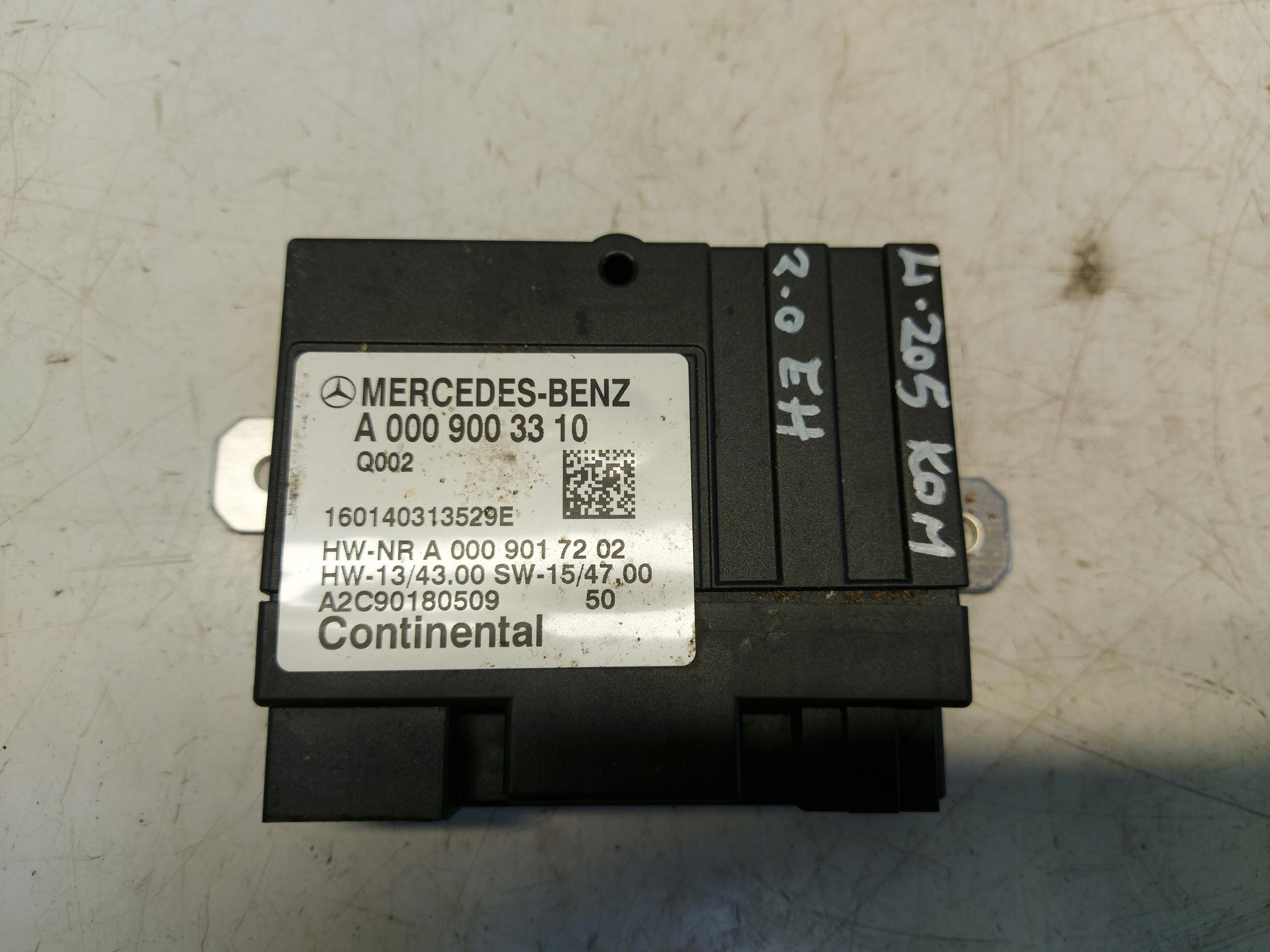 MERCEDES W205 C300e Module POMPY Carburant A0009003310