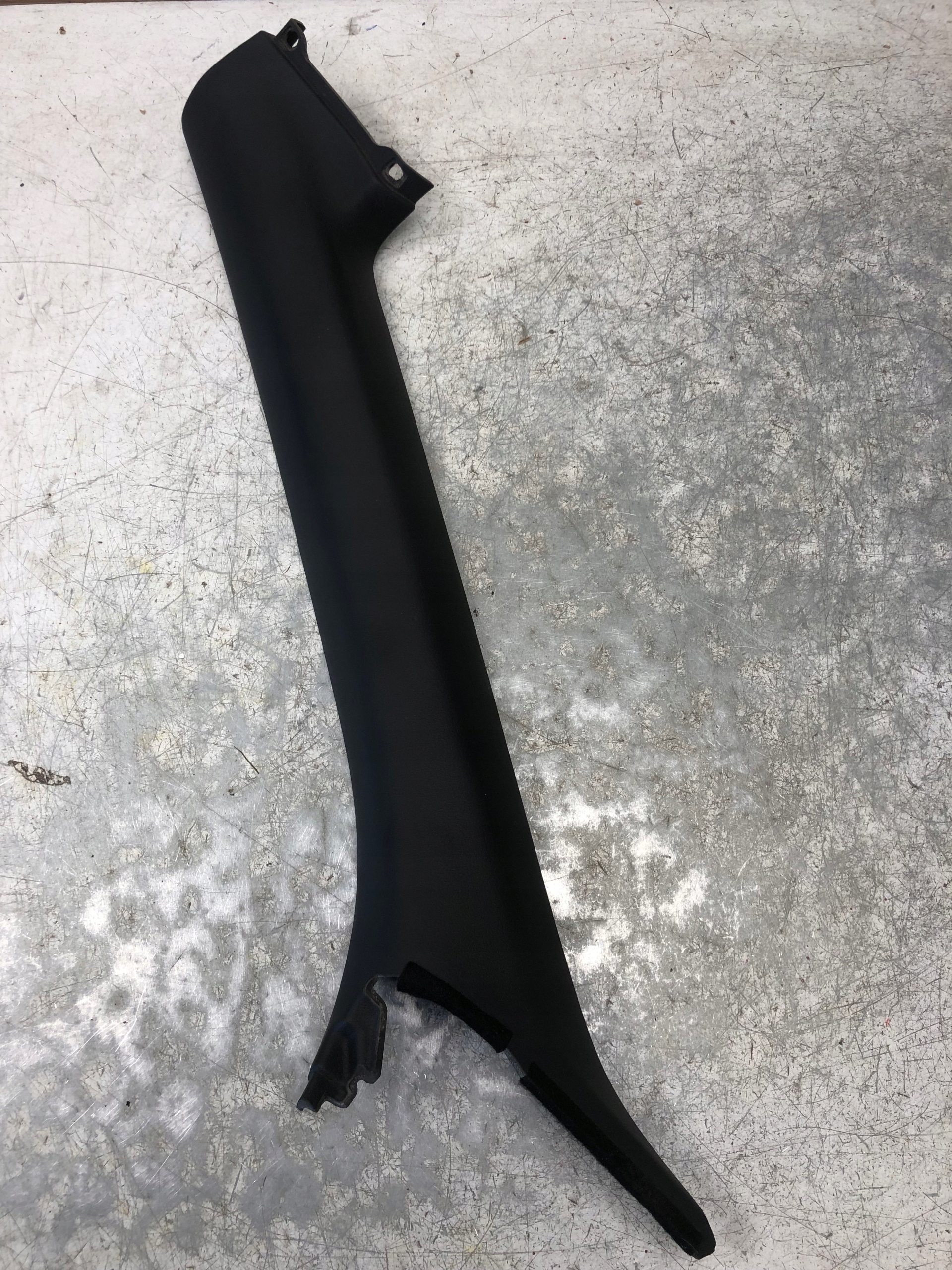 cover SLUPKA left AUDI A5 CABRIO 8F0867233B