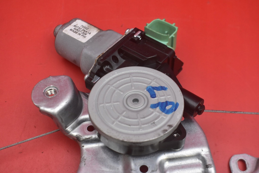 window regulator left front EU 807303NA1A NISSAN LEAF 1 and ZE0 LIFT 10-17