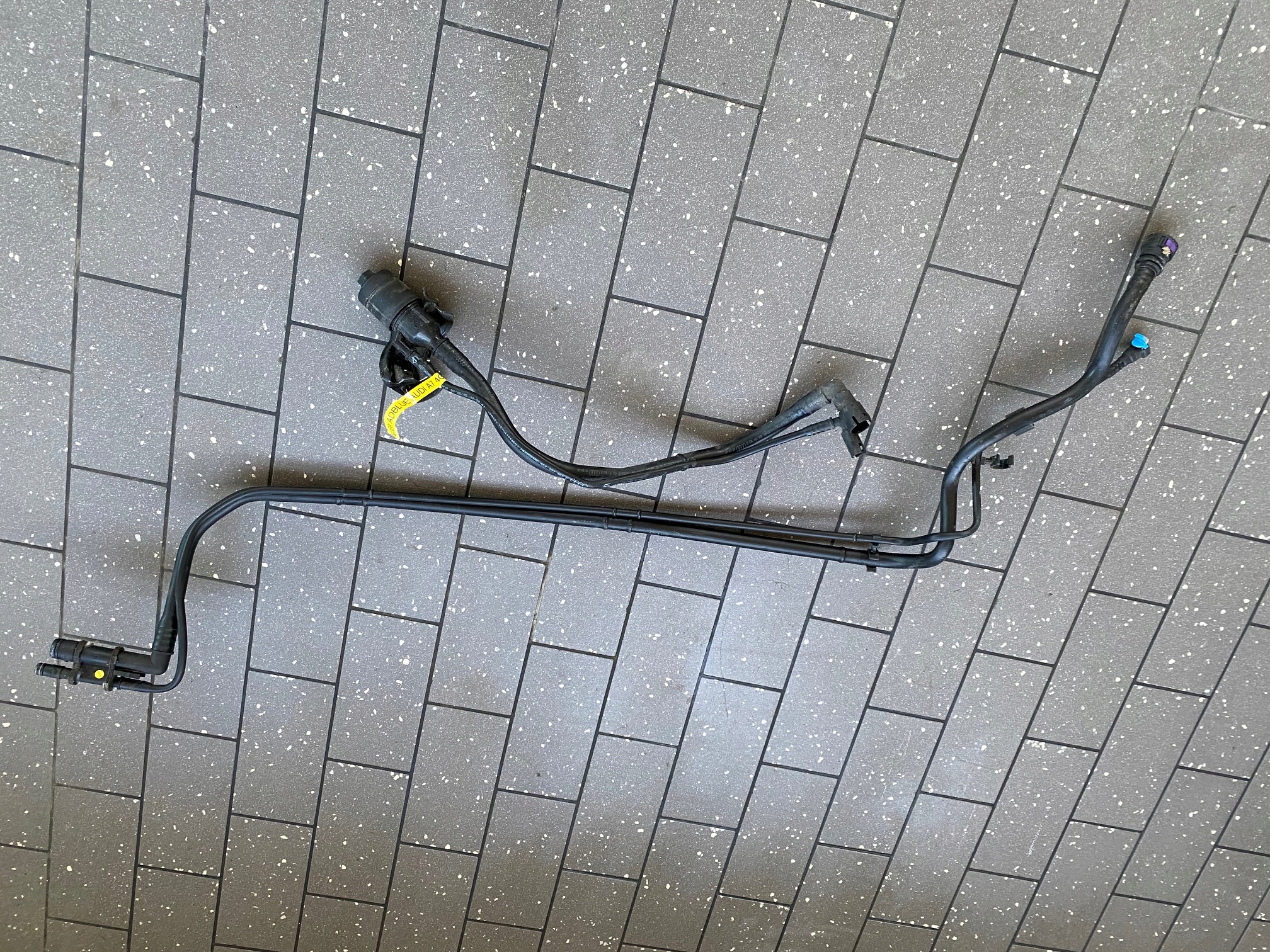 Заливка AdBlue провода AUDI A7 4G 4G0131133C