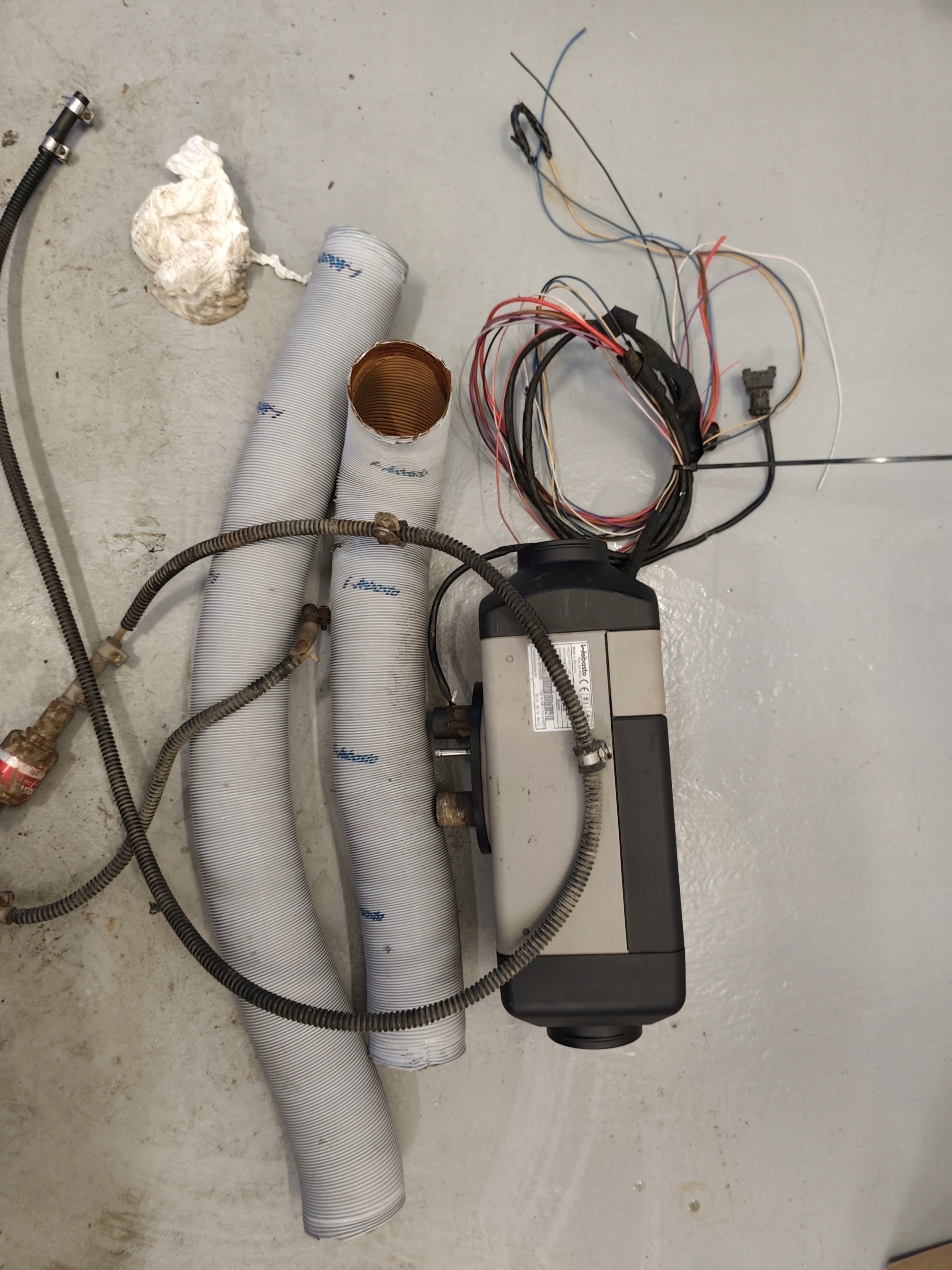 OGRZEWANIE POSTOJOWE WEBASTO AIR TOP 2000 ST 2,0 KW 9012942D 12V