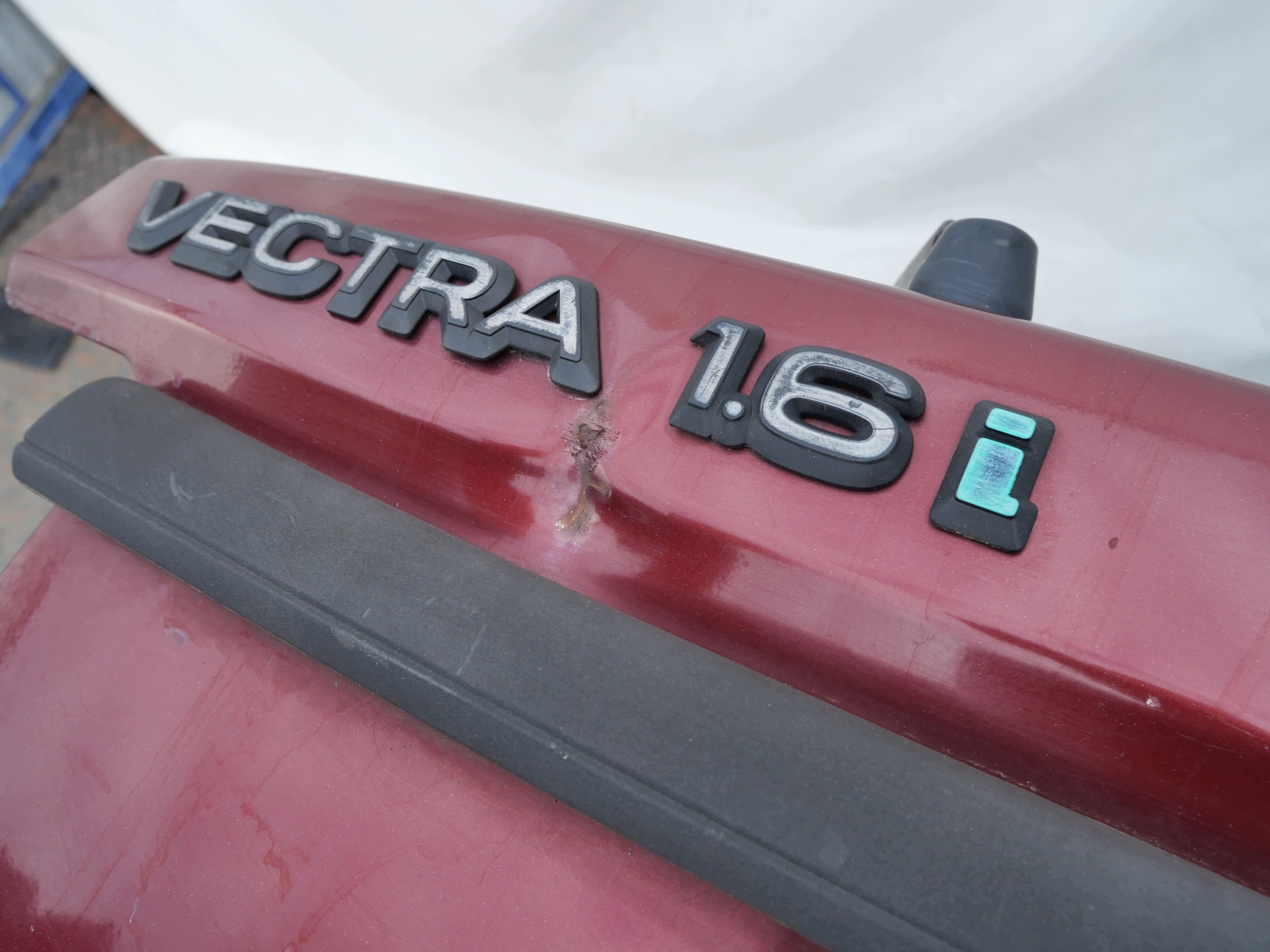 zadní kapota OPEL VECTRA A
