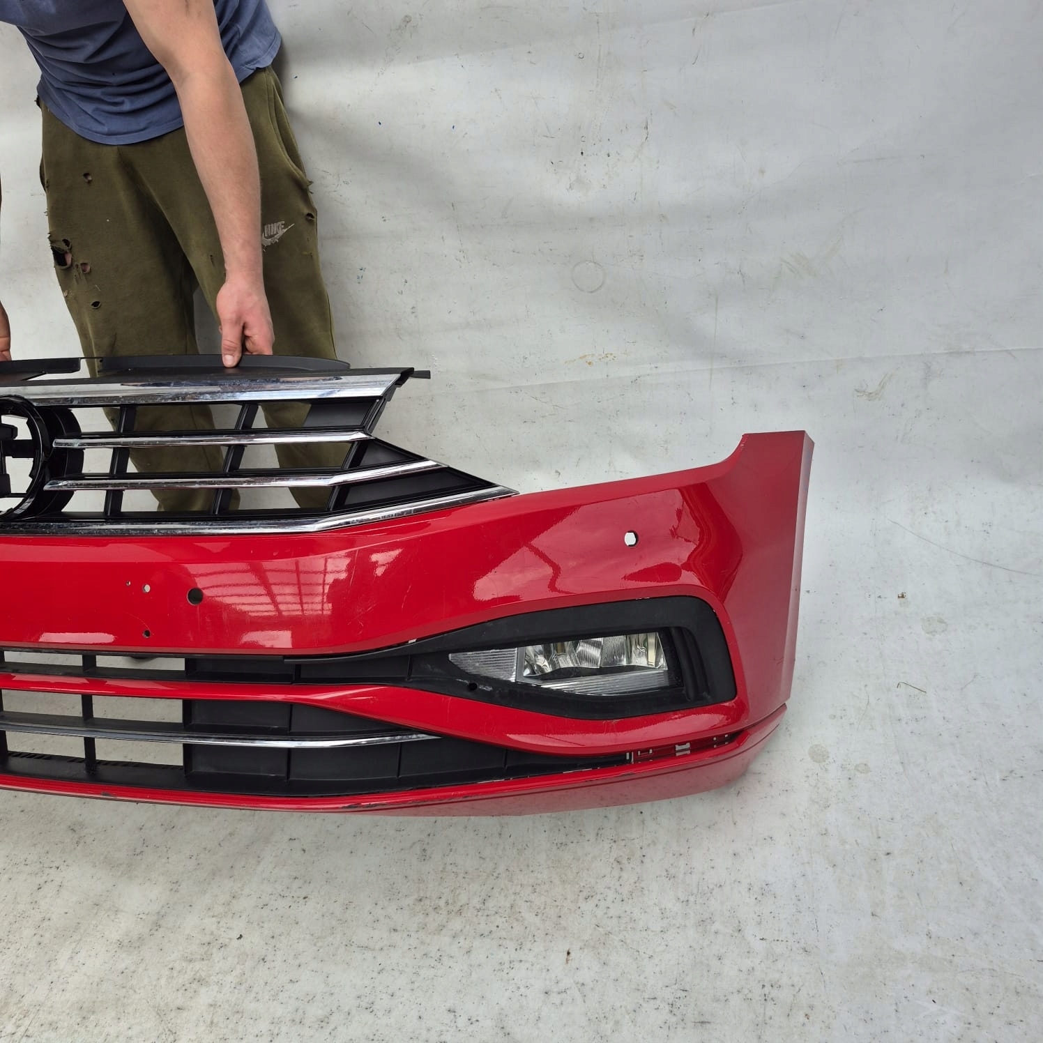 VW PASSAT B8 LIFT 19- bumper front front grill 3G0807221E