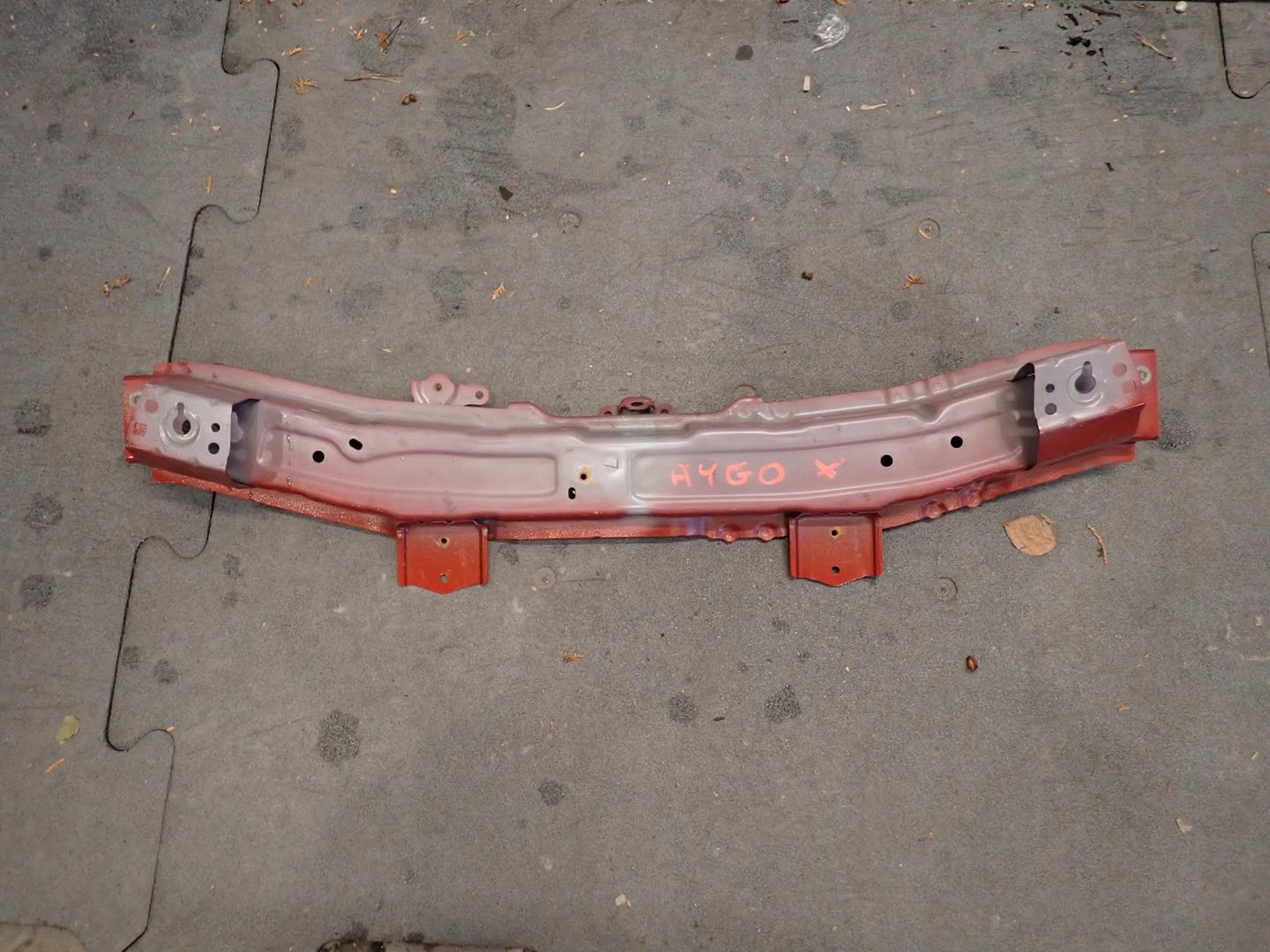 support panel for radiators upper TOYOTA AYGO X 2021