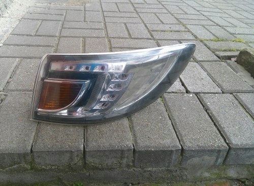 MAZDA 6 GH 08-10 LAMPA LED KOMBI DYNAMIC PRAWA ORYGINAŁ