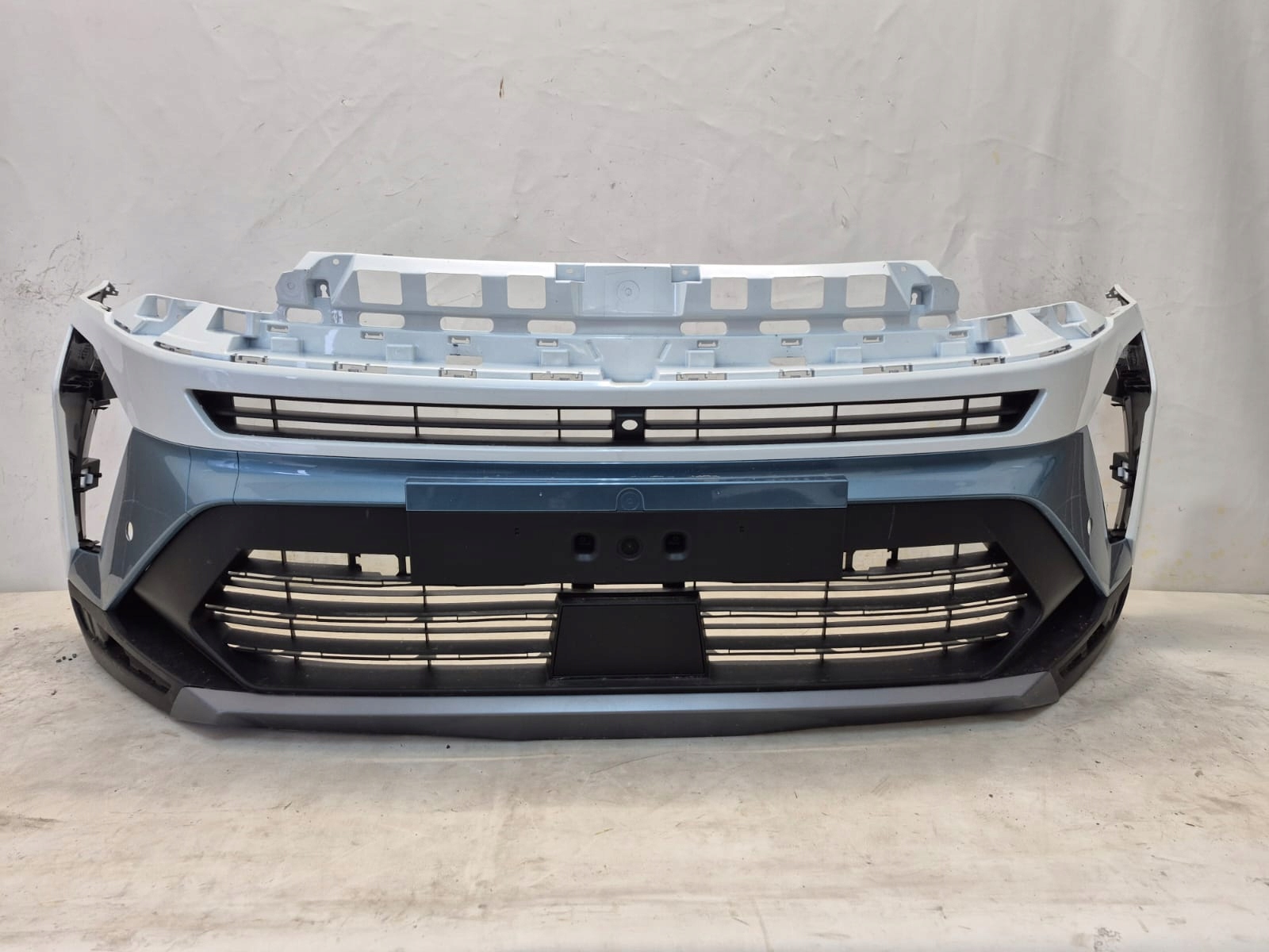 RENAULT CAPTUR II 2 LIFT 24- bumper front front PDC