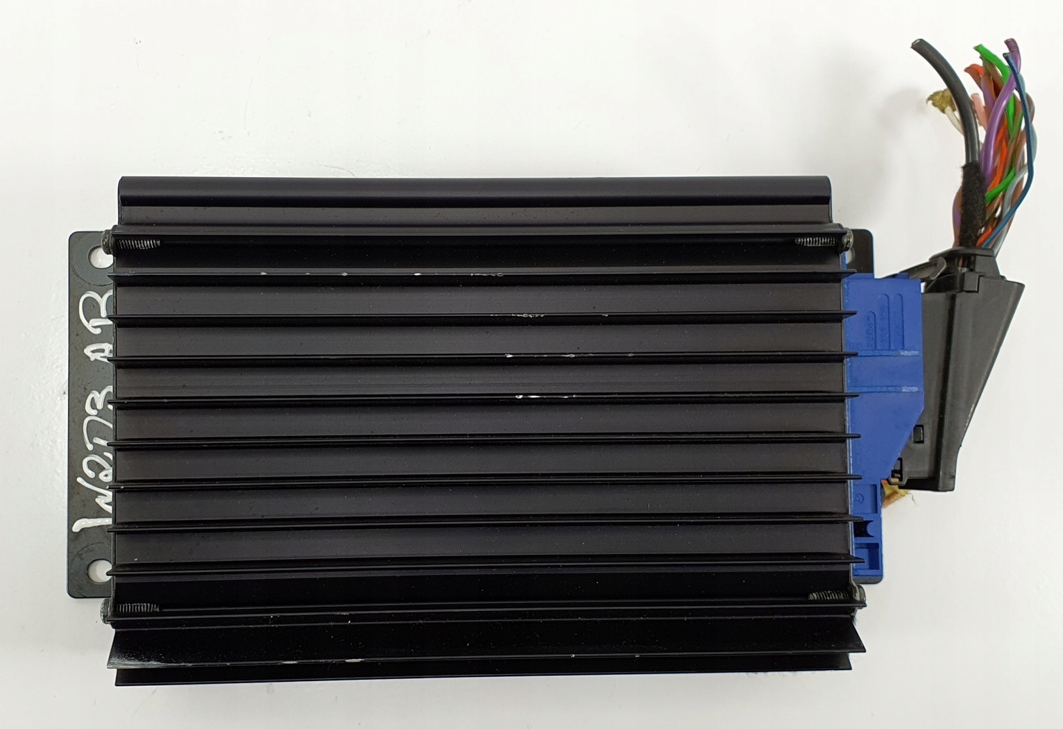 WZMACNIACZ MERCEDES W203 A2038201389