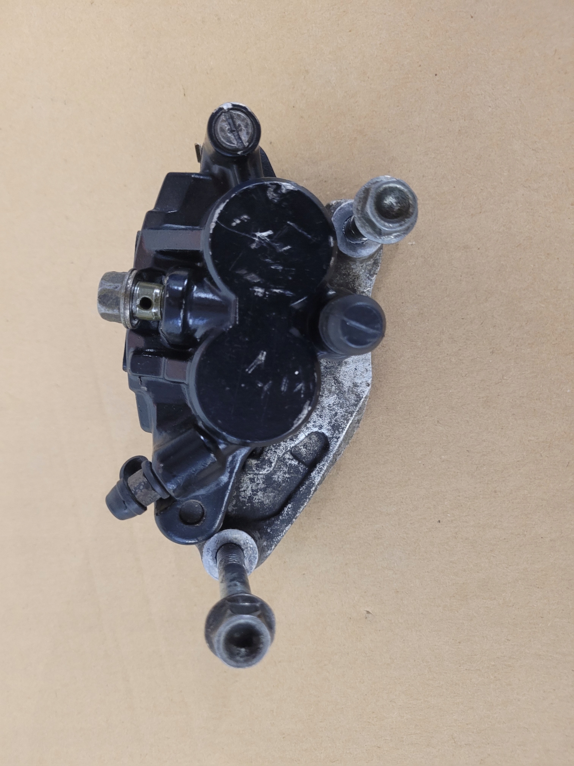 F782015hh77 - BMW GS 650 F 650 DAKAR тормозной суппорт передний