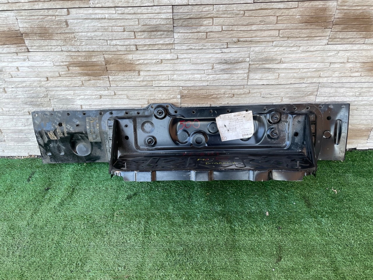 PAS TYLNY BMW F07 F11 7248124