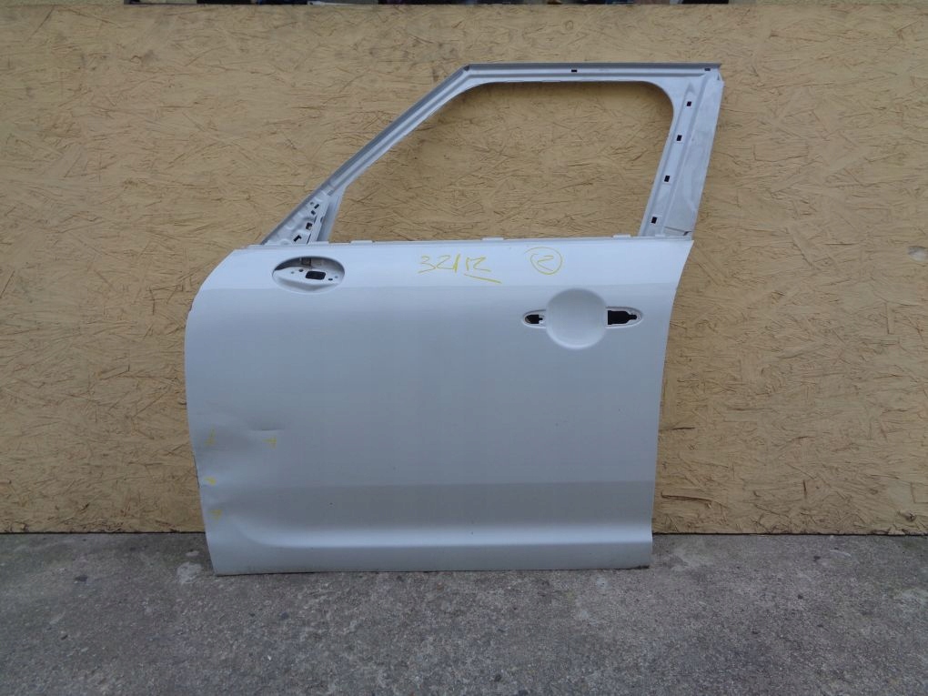 MINI COUNTRYMAN F60 door left front