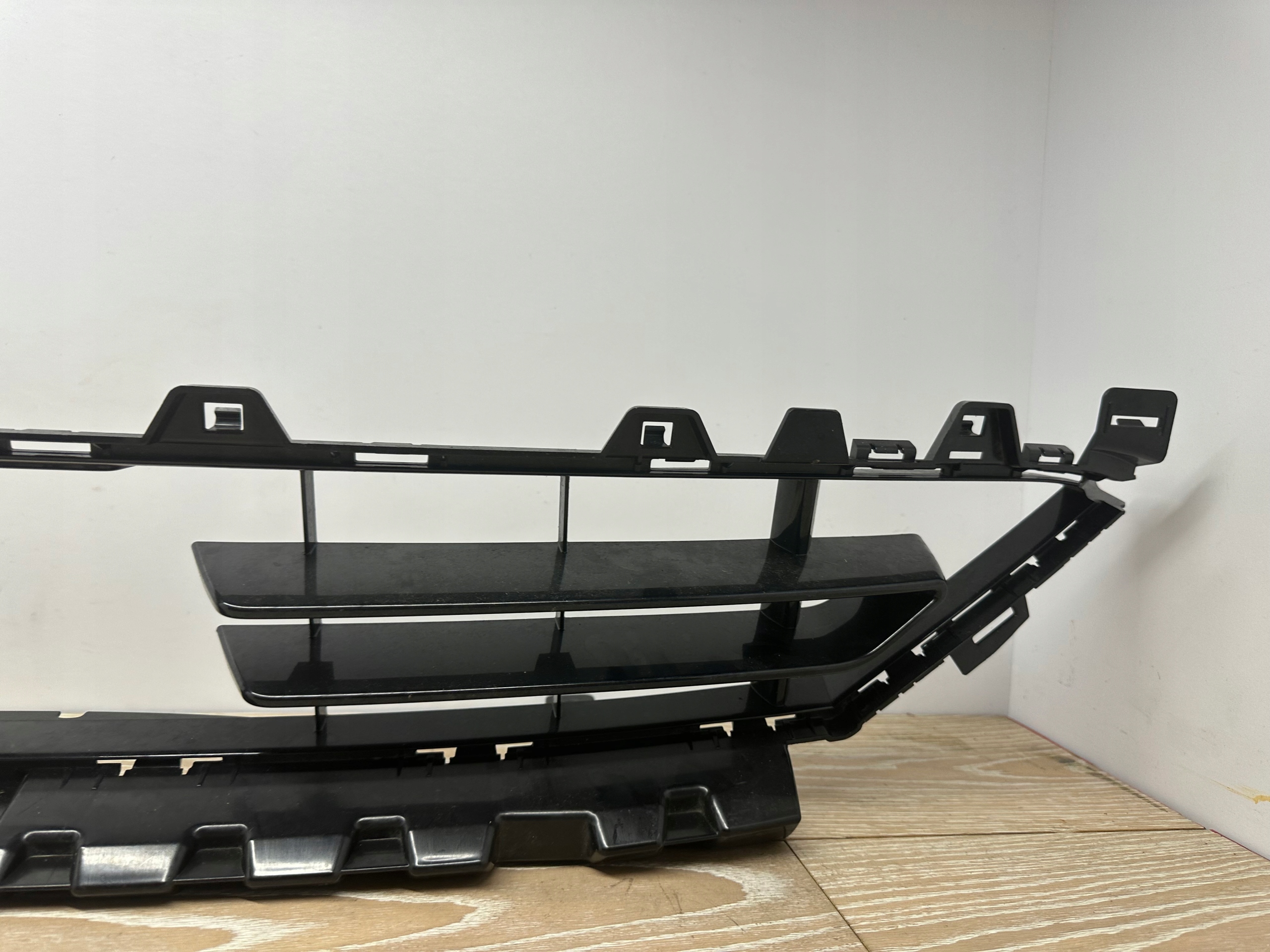 grid of a bumper central front BMW 2 F44 7496957