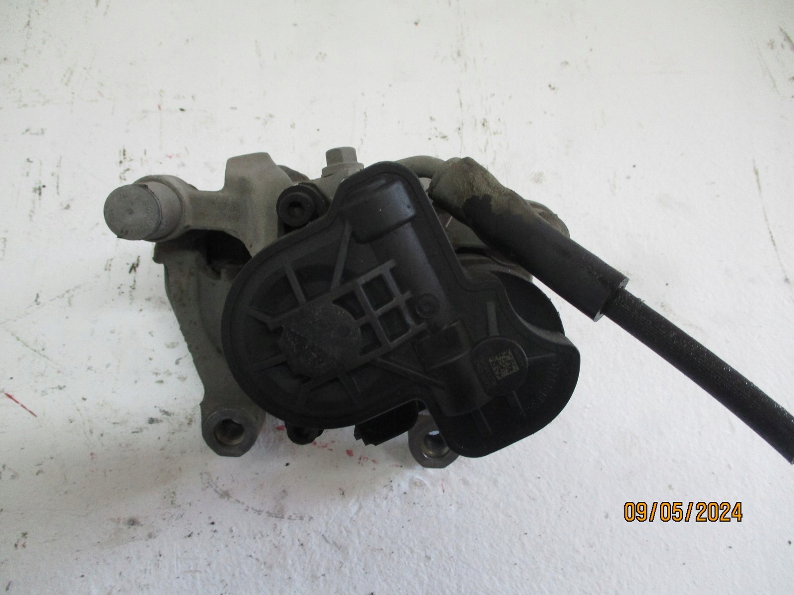 caliper calipers VW TIGUAN 5NA II rear part