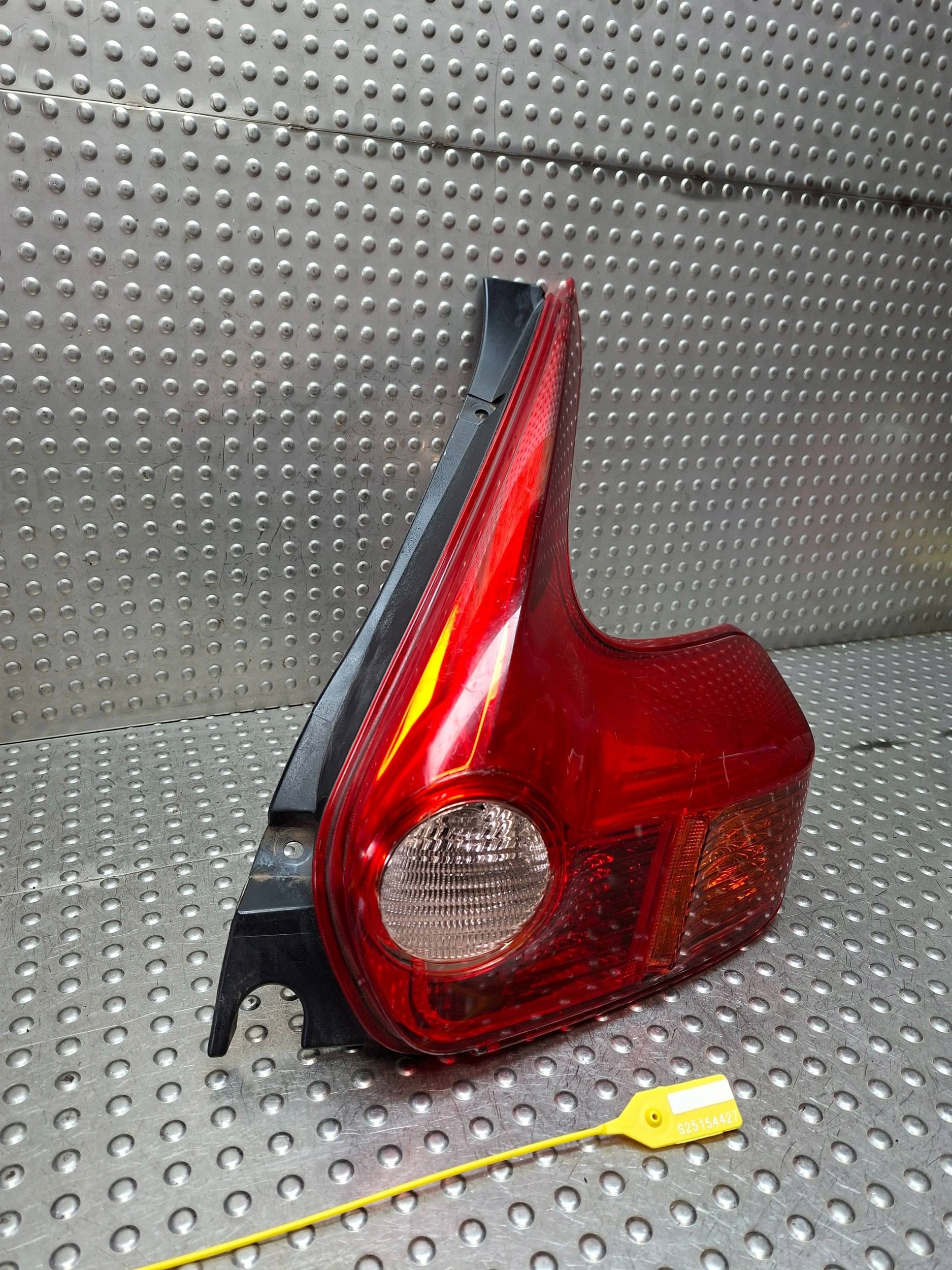 light rear part right NISSAN JUKE F15 10-14 EU
