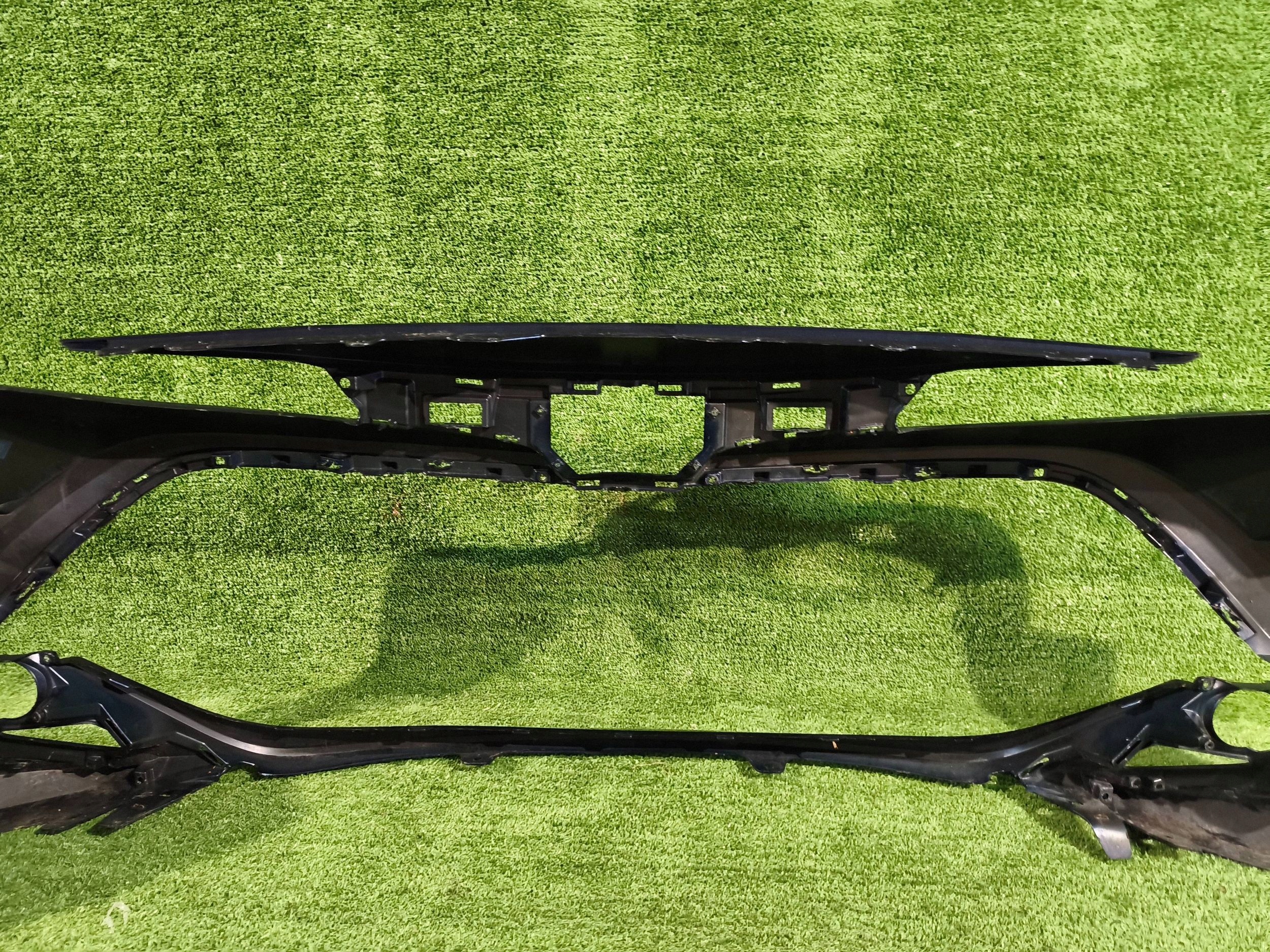 front bumper front TOYOTA COROLLA E21 HB KOMBI NR.Z9060